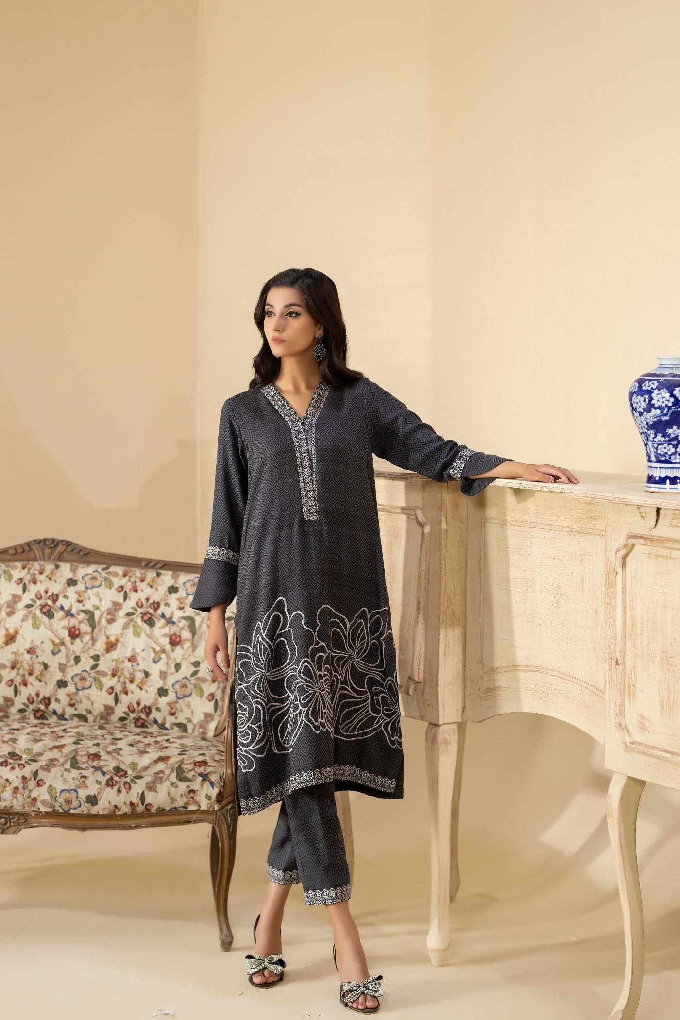 La Rosaa LW 10 Black Grey Stripes Women 2pcs