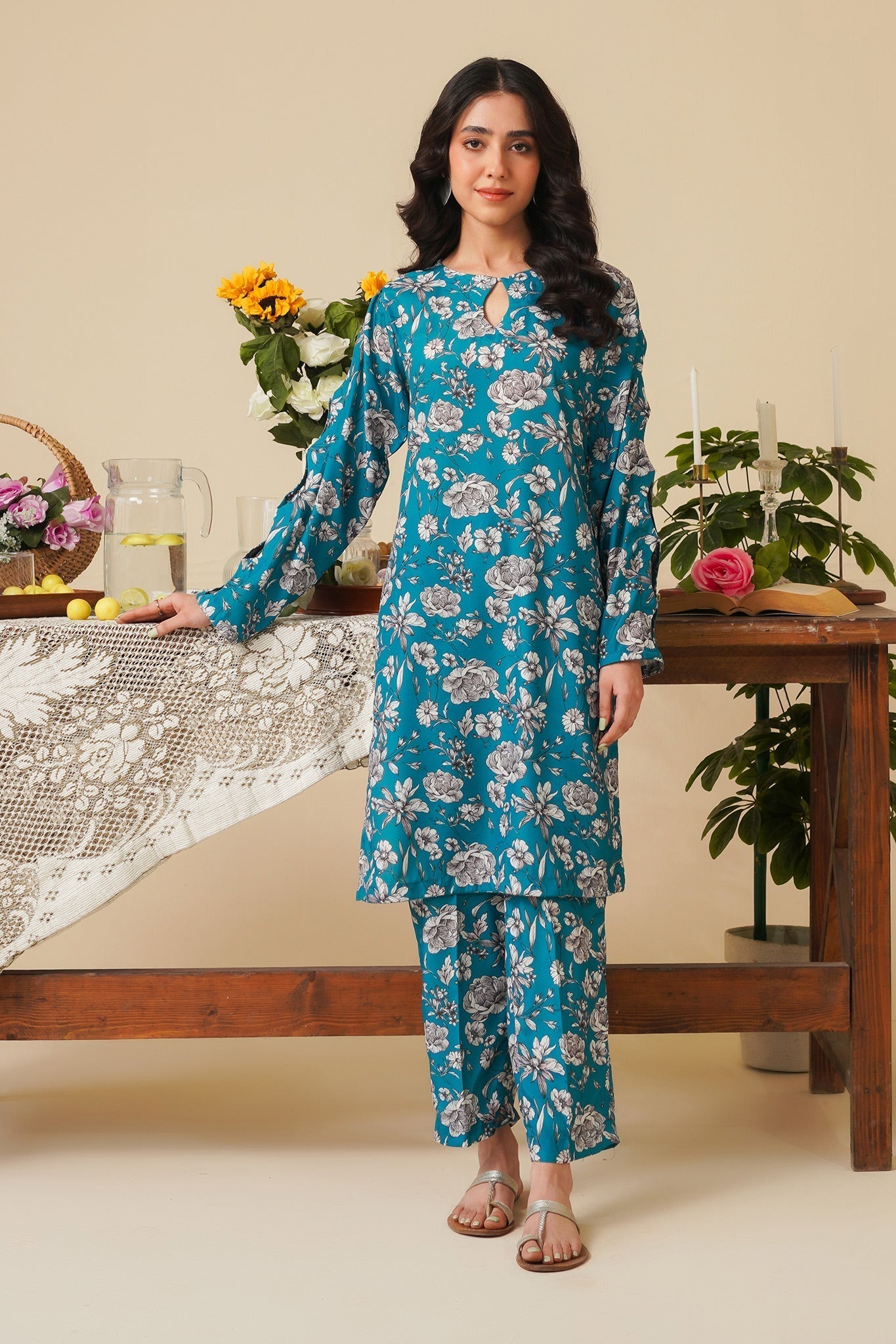 Mannat SUNNY Women 2pcs