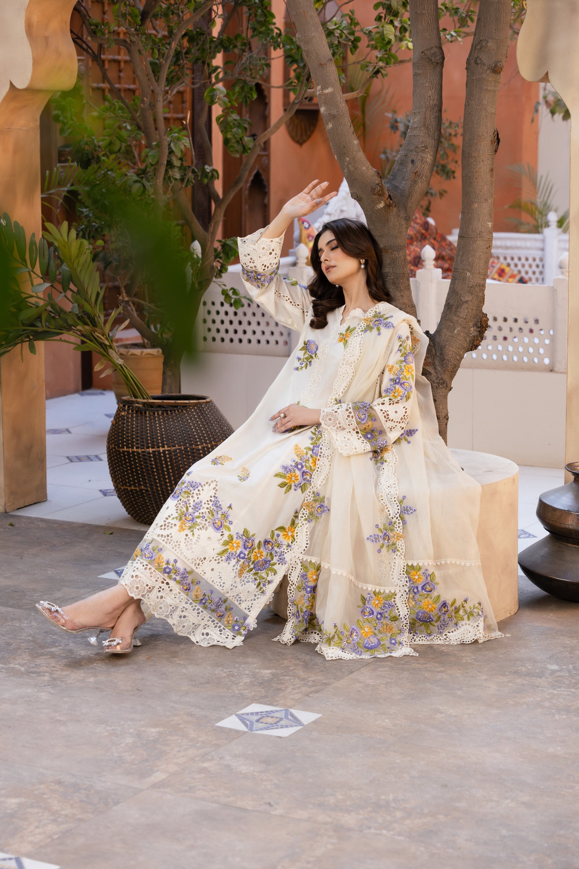 Afiay Clothing Ivory Bloom – Timeless Grace in Every Thread Women 3pcs
