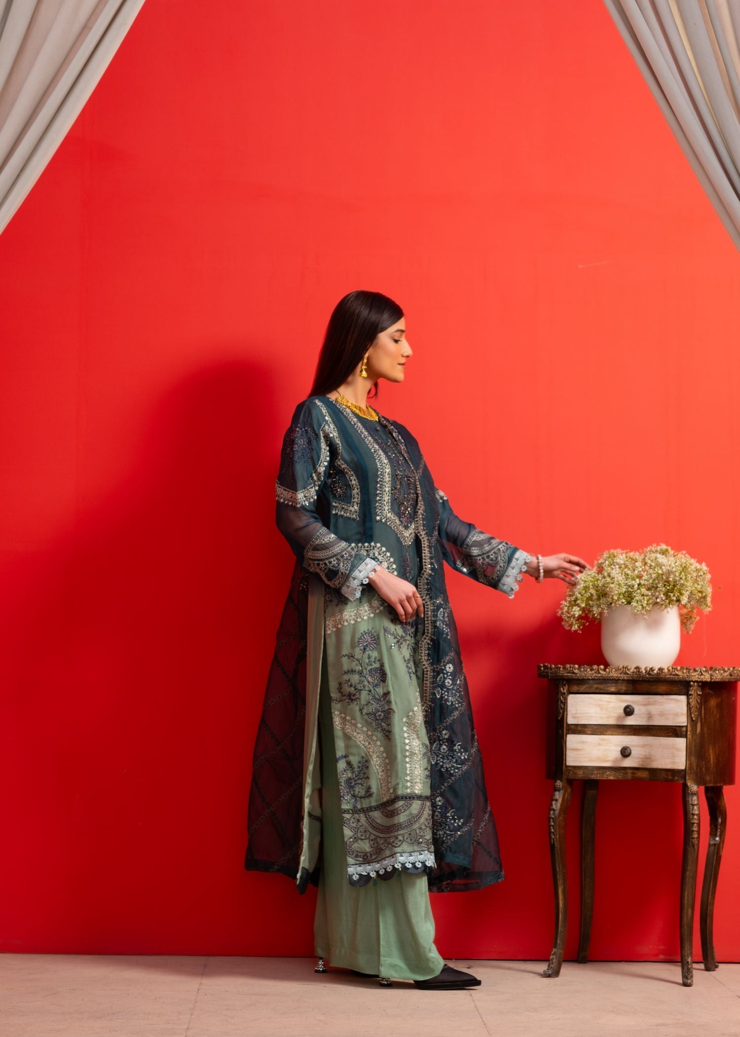 Pehnawa By Bin Akram’s MYSTIC MIRAGE 3 PEICE CHIFFON Women 3pcs
