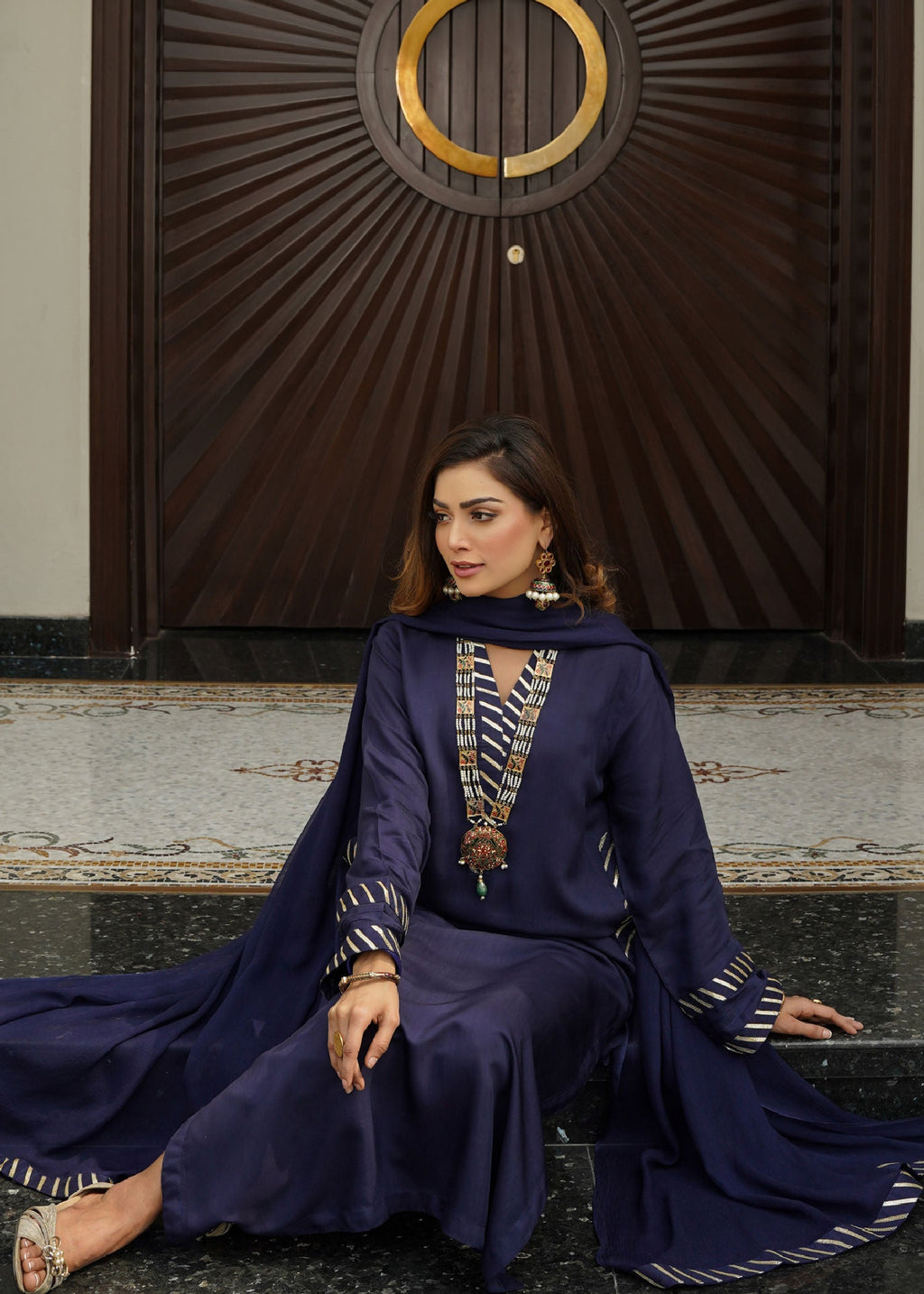 Yolo Pret SILK VISCOSE WITH CRINKLE CHIFFON PK DUPATTA SOLID J24 0002 Women 3pcs