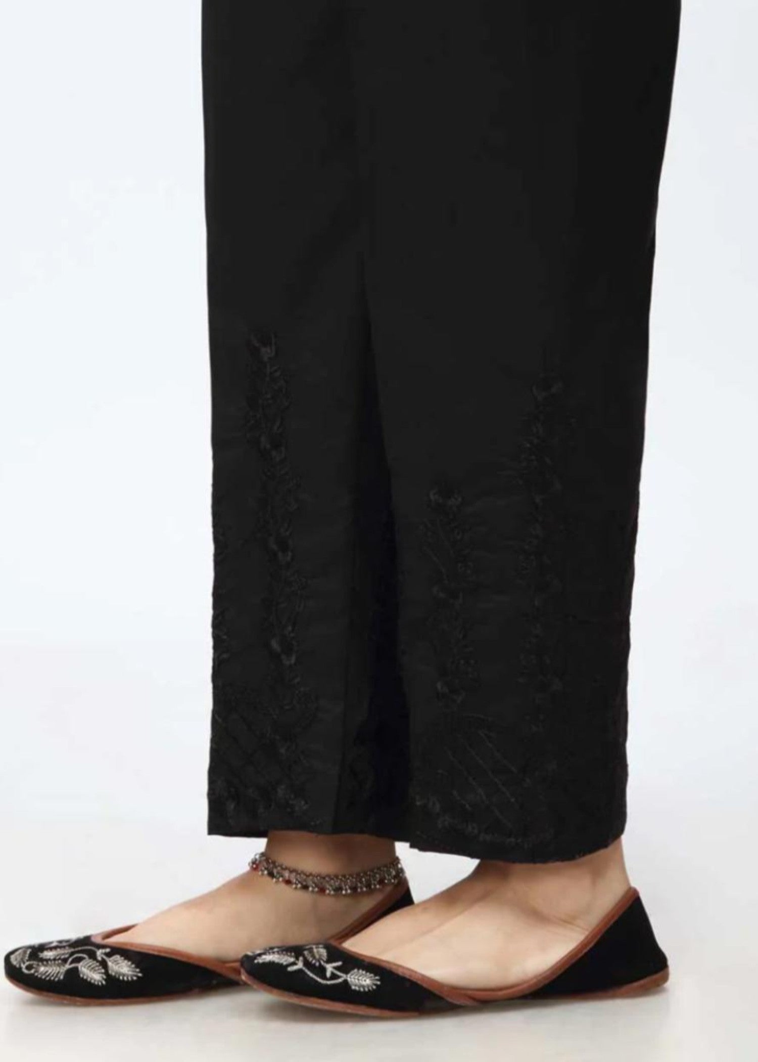 Rangeenz Embroidered Trouser M I I I, B Women 1pcs