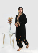 Unaiza Mir Black Velvet Women 2pcs
