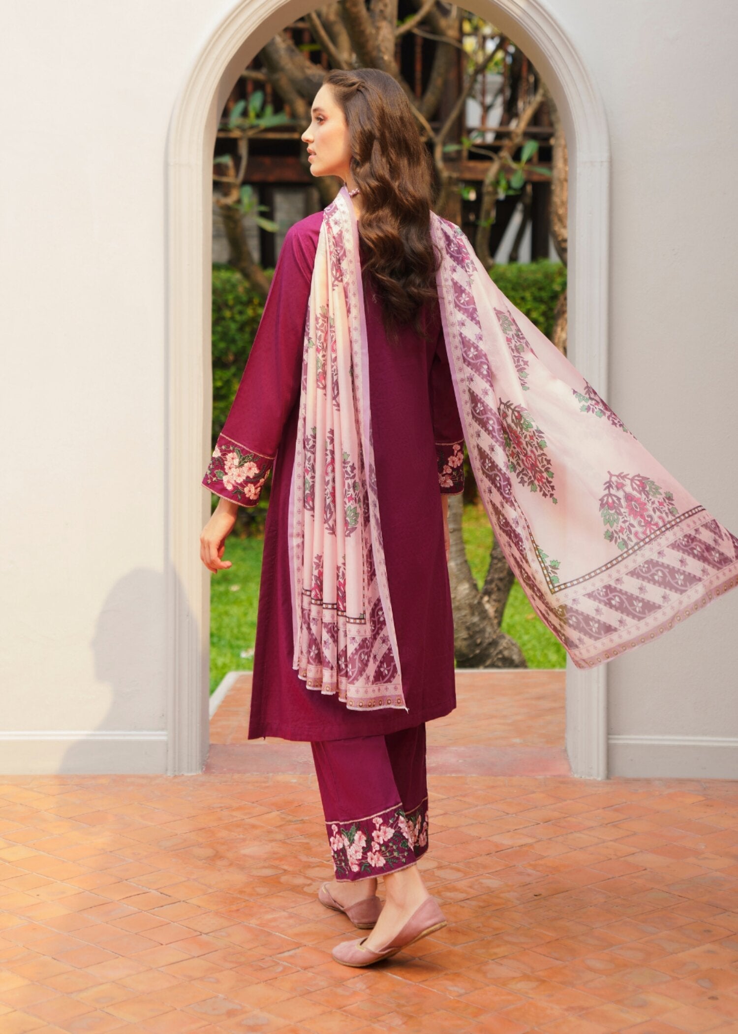 Garnet Clothing Blush Serenity Women 2pcs