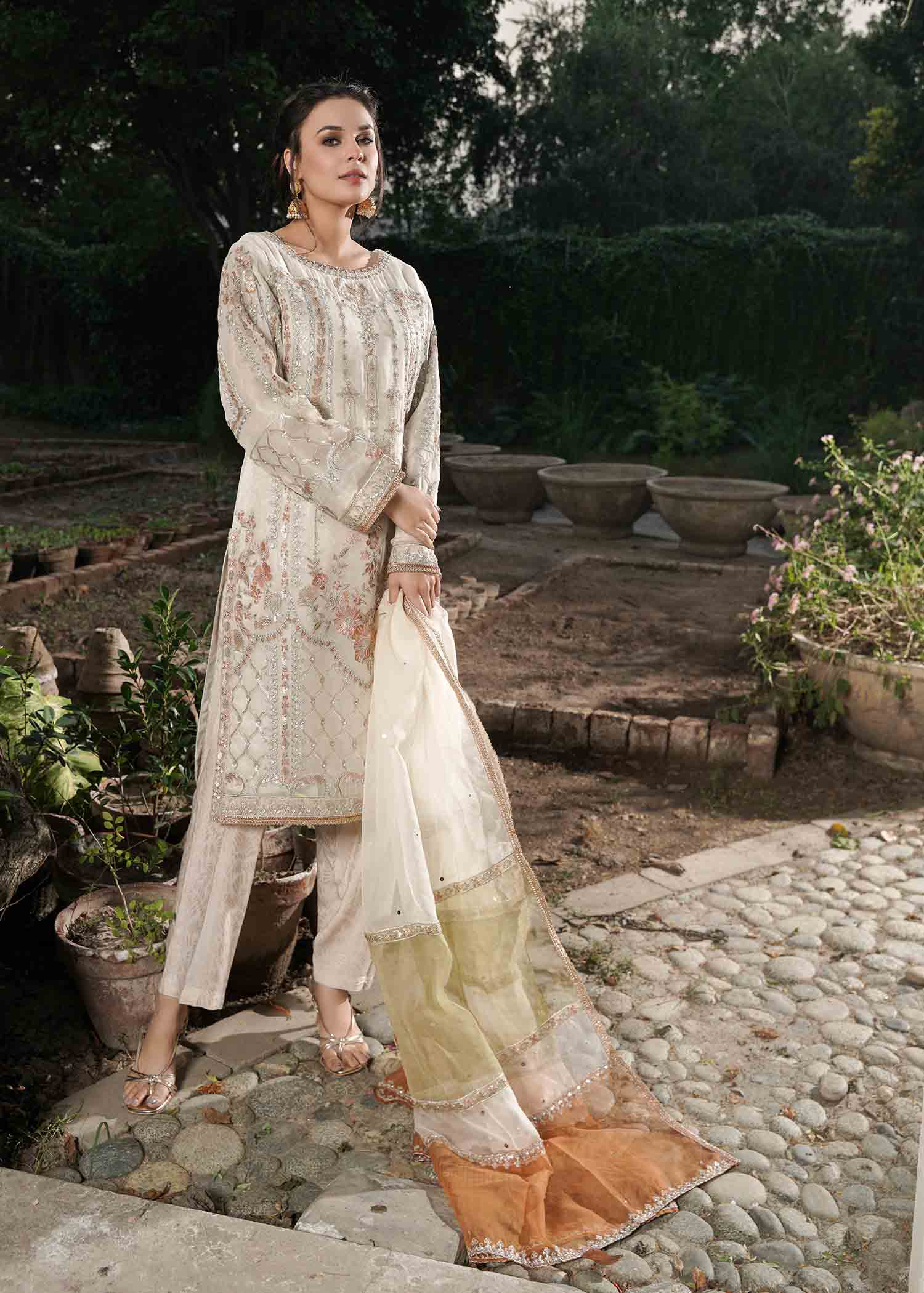 Malhaar Mootiya Women 3pcs