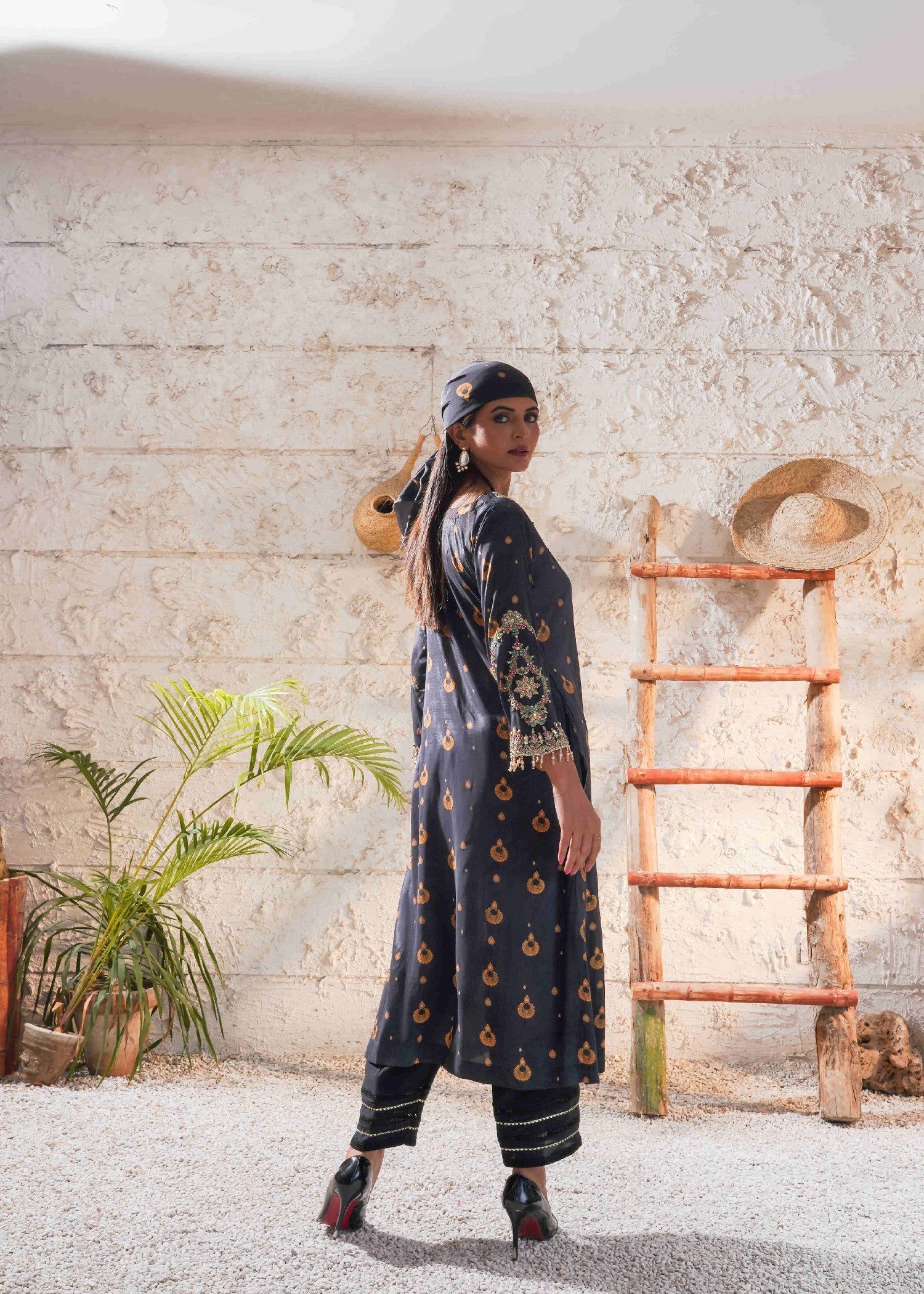 Kehkeshan Zarsha Women 2pcs