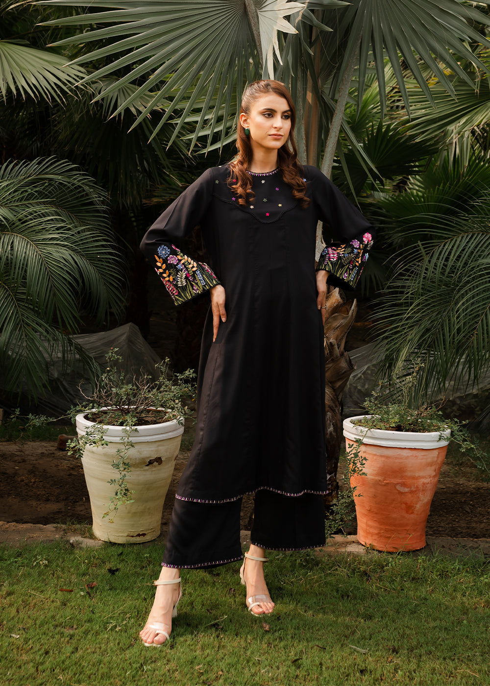 Shades By Abeeha Usman ANEMONE Women 2pcs
