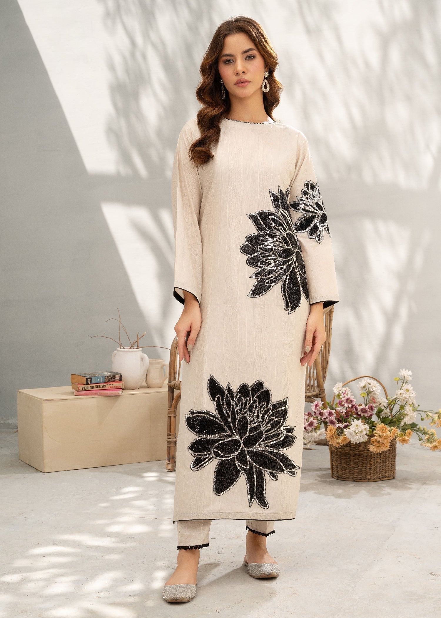 Sahibas By Mirza Lavish (Ivory) Women 2pcs