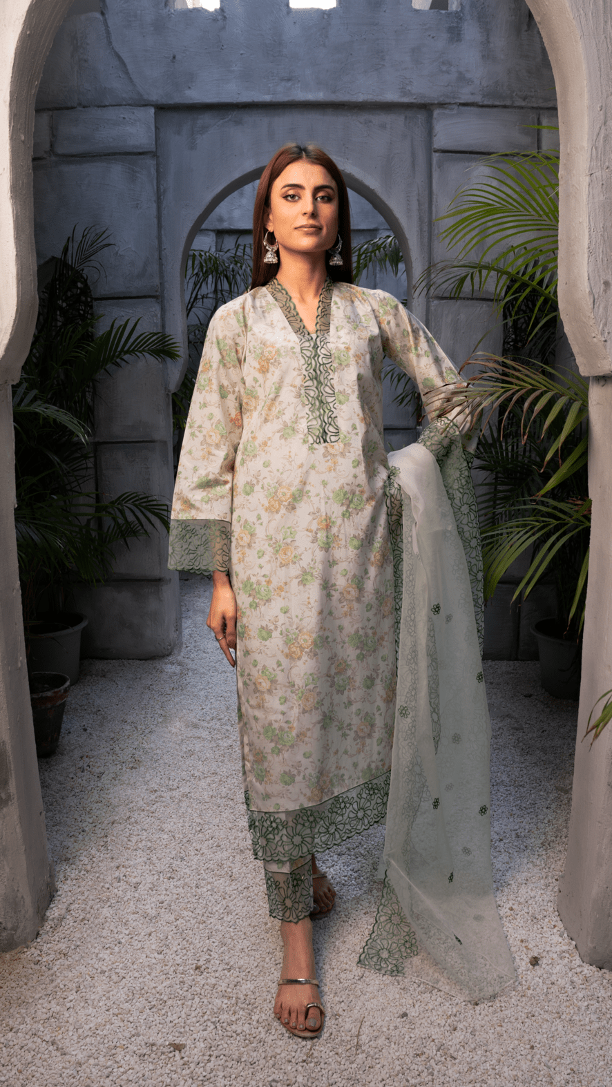 Naaz Couture Green Printed Raw Silk Suit Women 3pcs