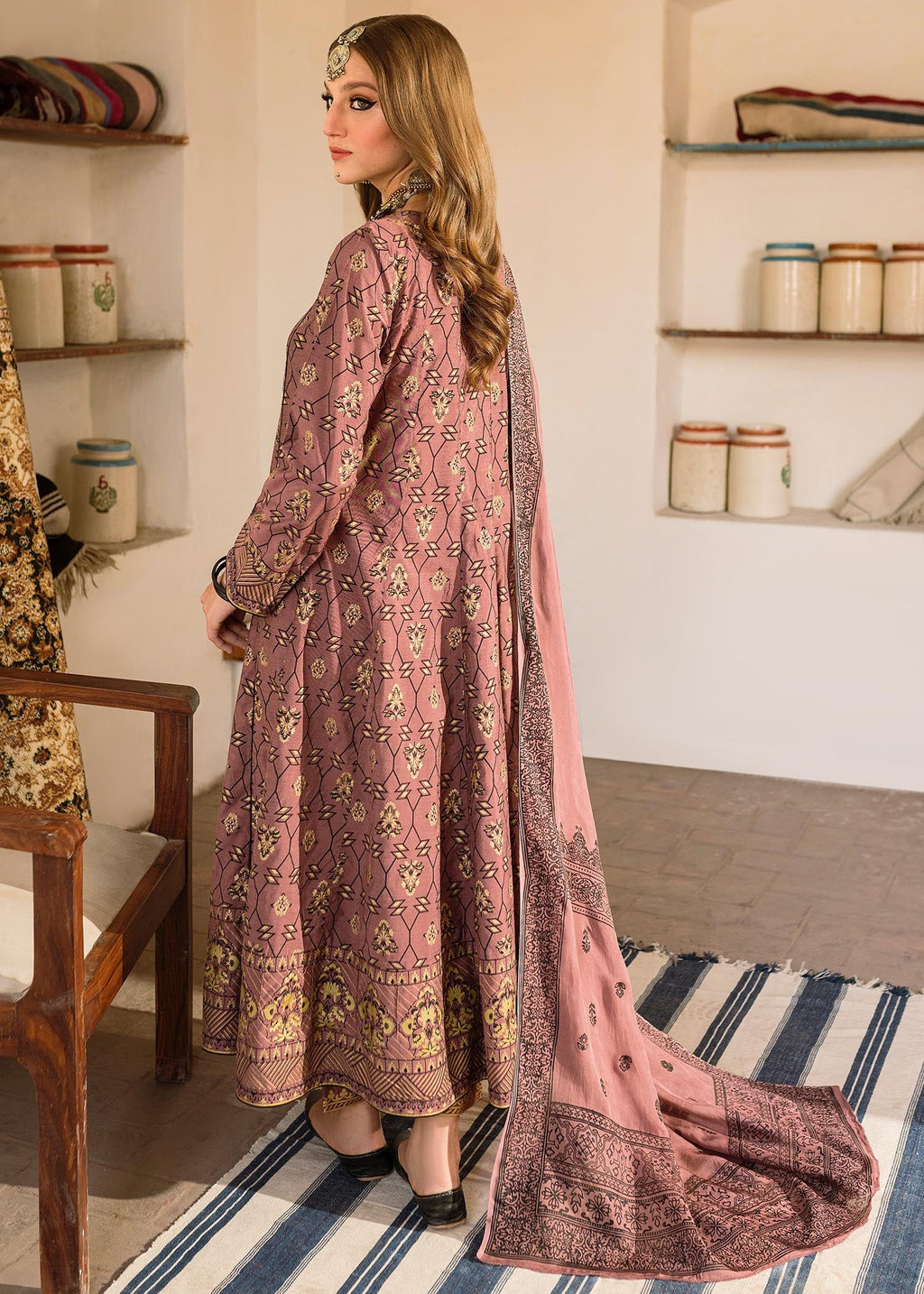 Garnet Clothing Elnaz Women 2pcs