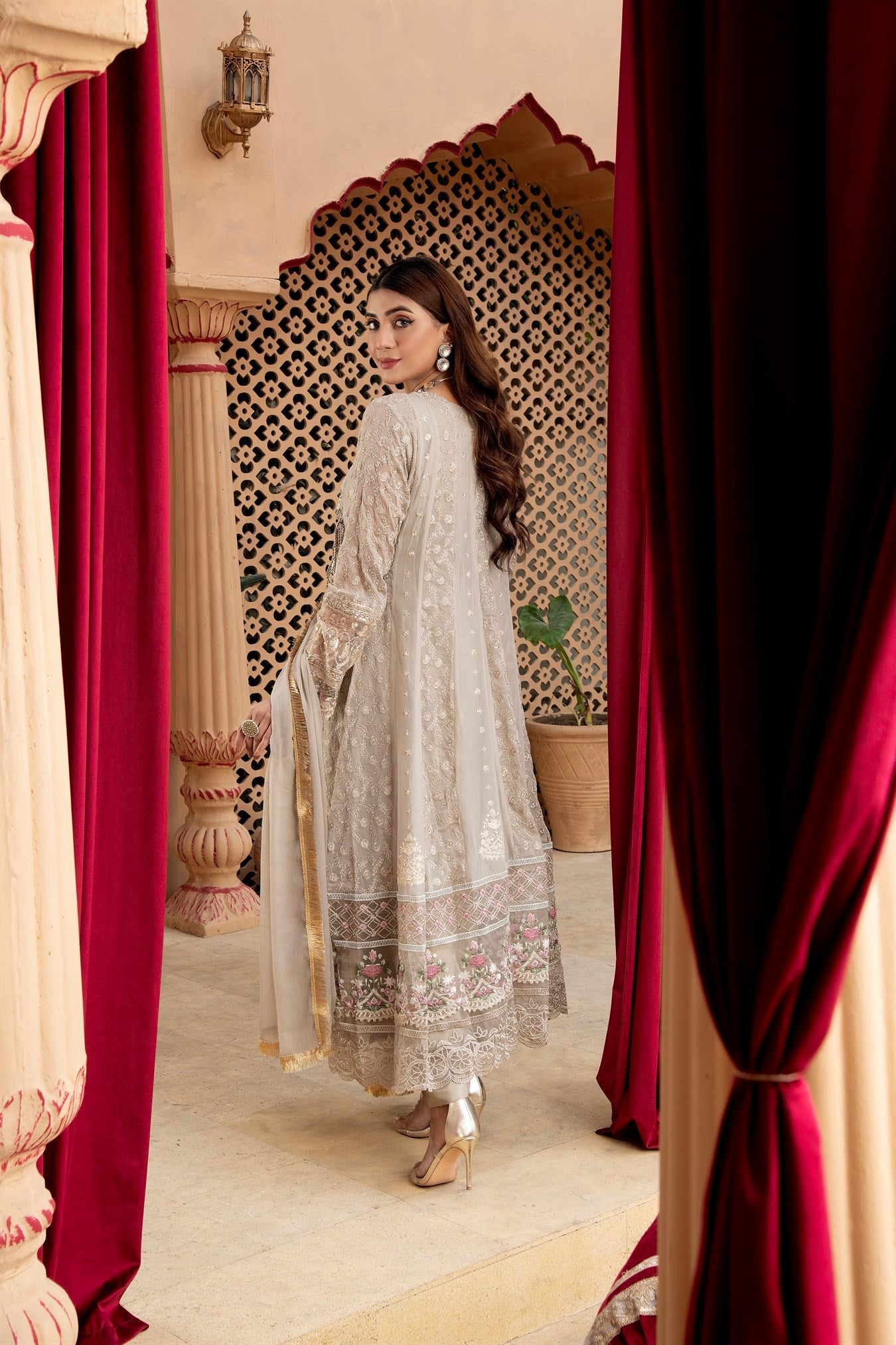 Manahils B 008 SAND Women 4pcs