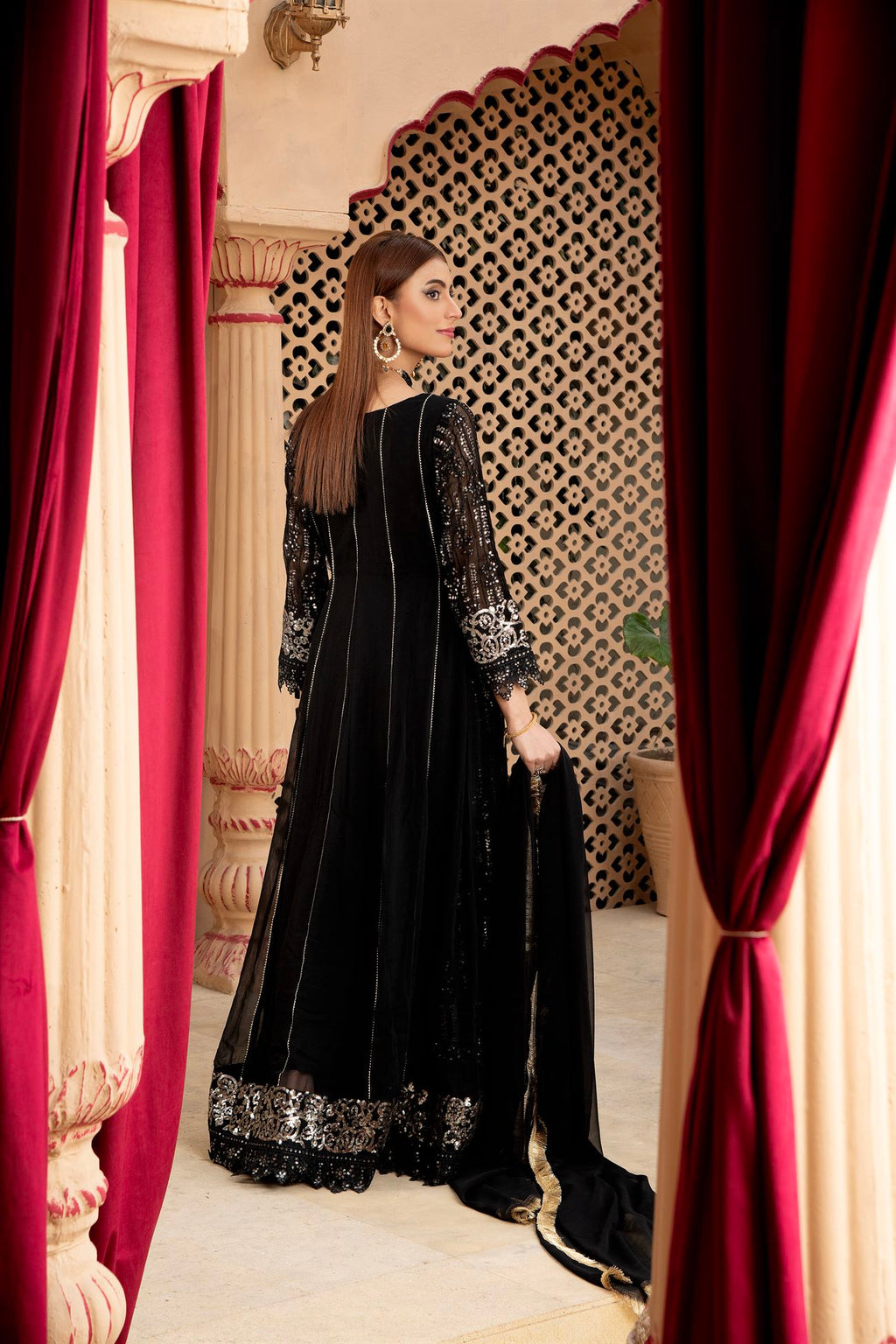 Manahils B 005 BLACK Women 4pcs