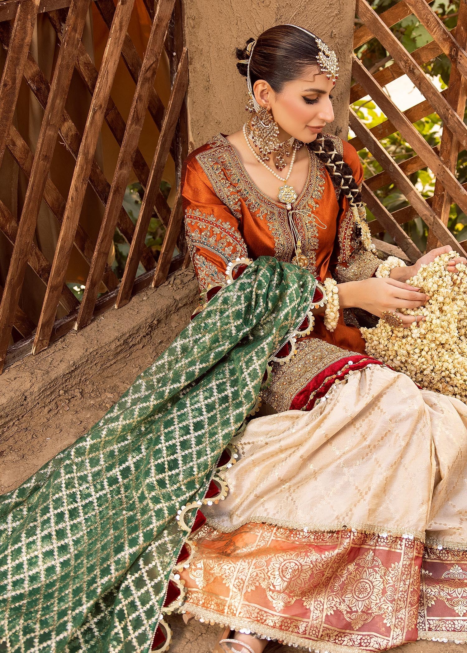 Aroosh AR 83 Women 3pcs