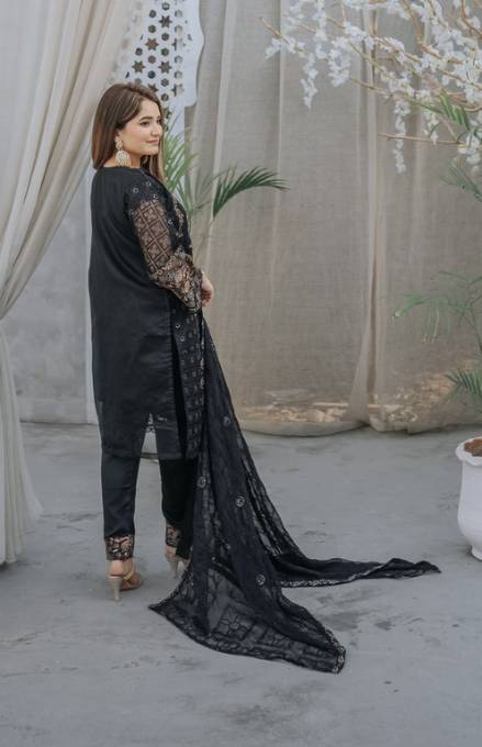 Four Season Boutique VEER BLACK Women 3pcs