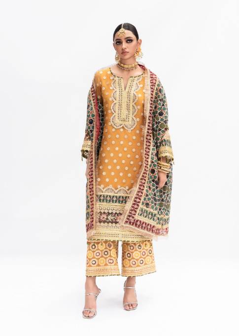 Karma Gaajra Women 3pcs