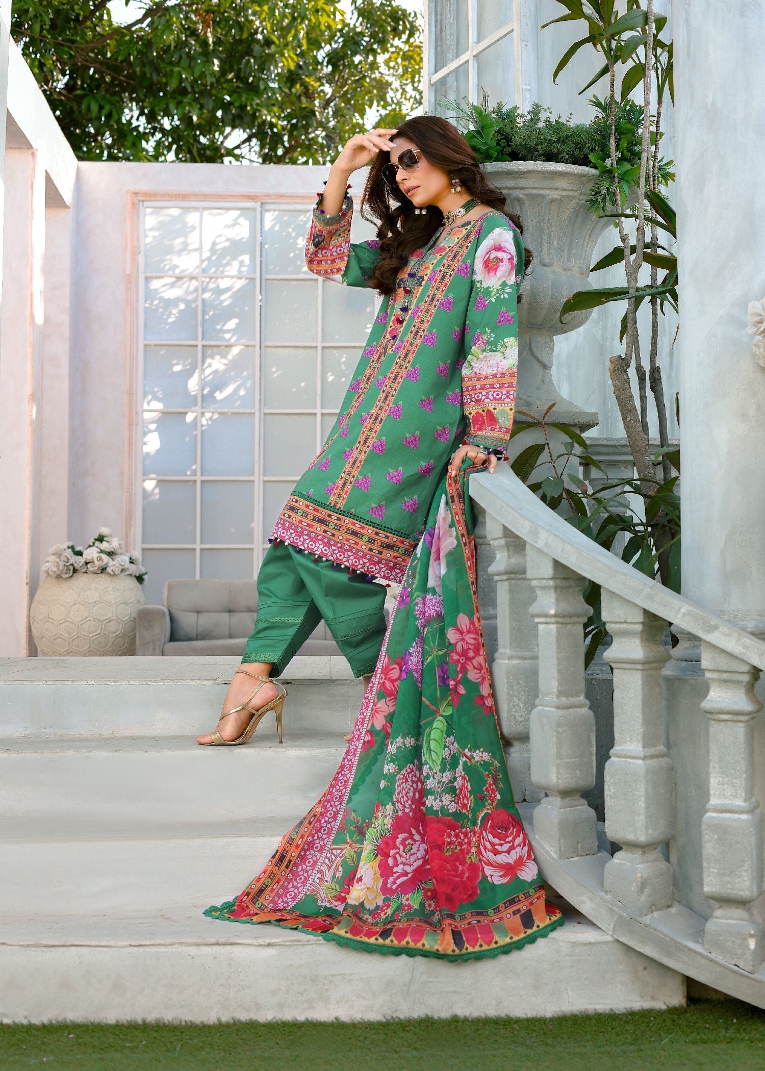 Reema Ahsan Hurrem Stitched Lawn Women 3pcs