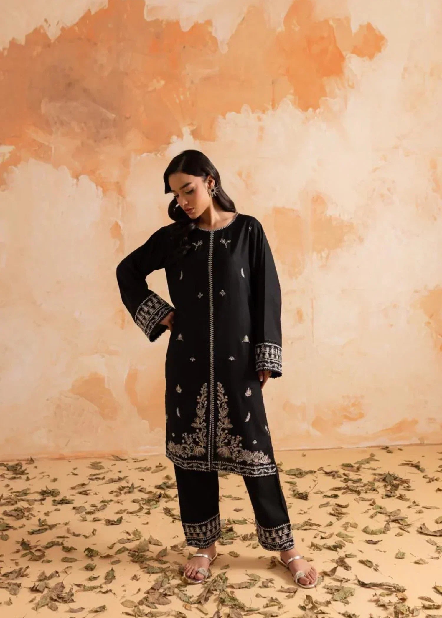 The Turkish Wear BACK BLUSH SEQUIN EMBROIDERED Women 2pcs