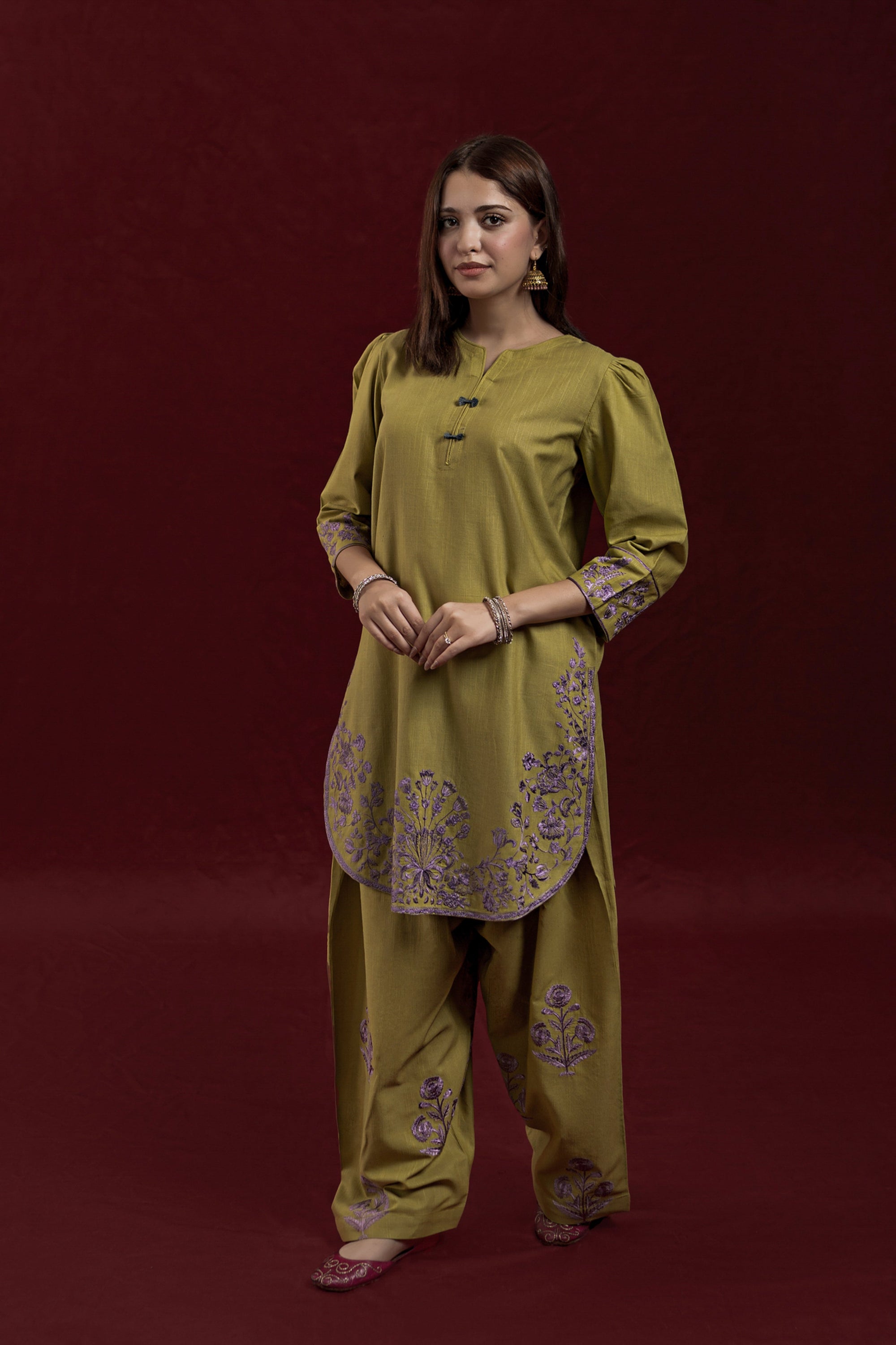 Urge Pret LOOM ART Women 2pcs