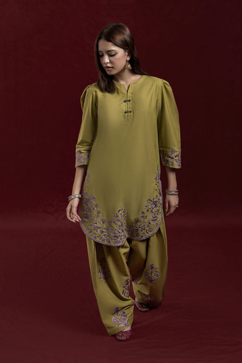 Urge Pret LOOM ART Women 2pcs