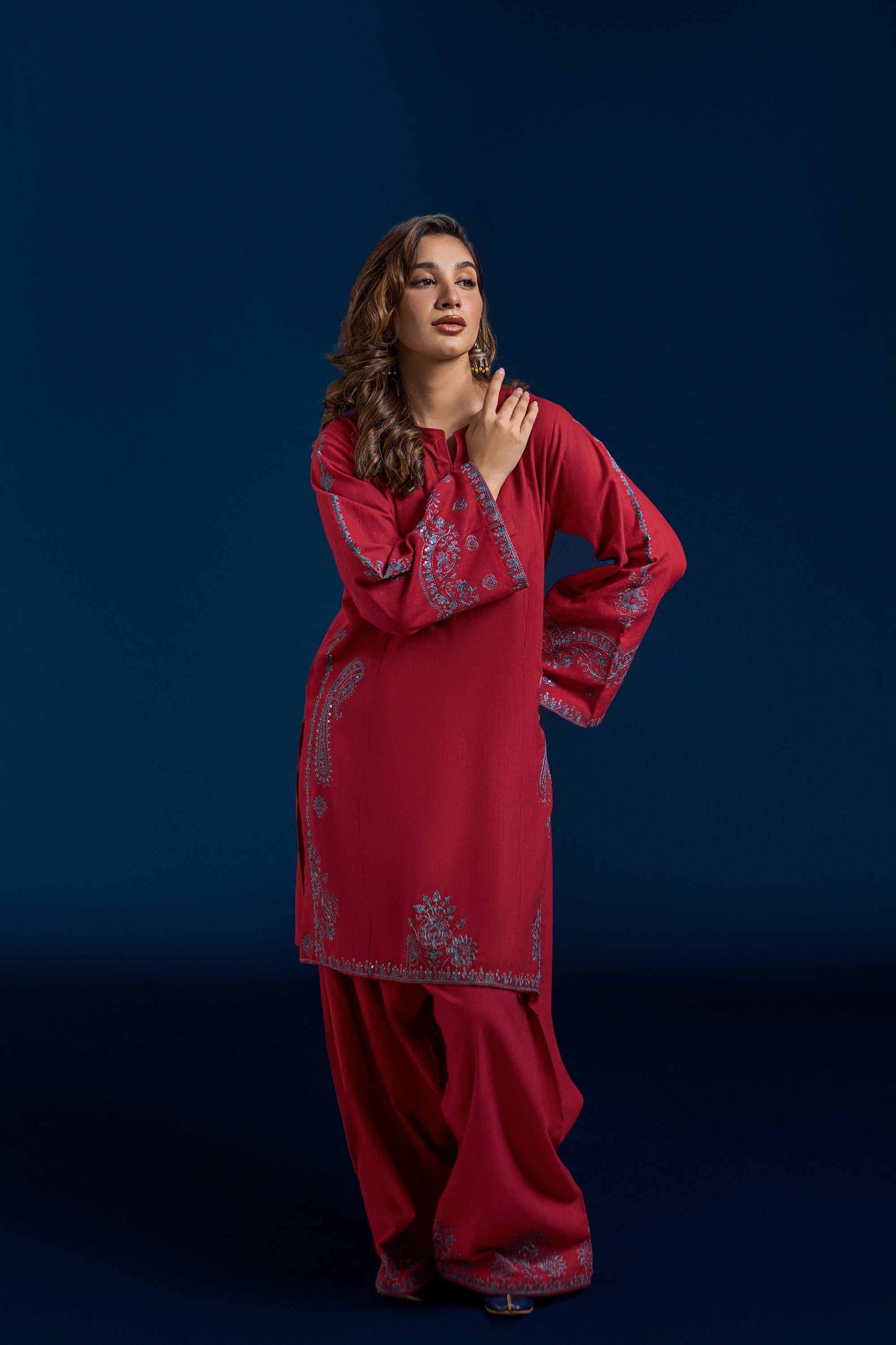 Urge Pret ALMAS Women 2pcs