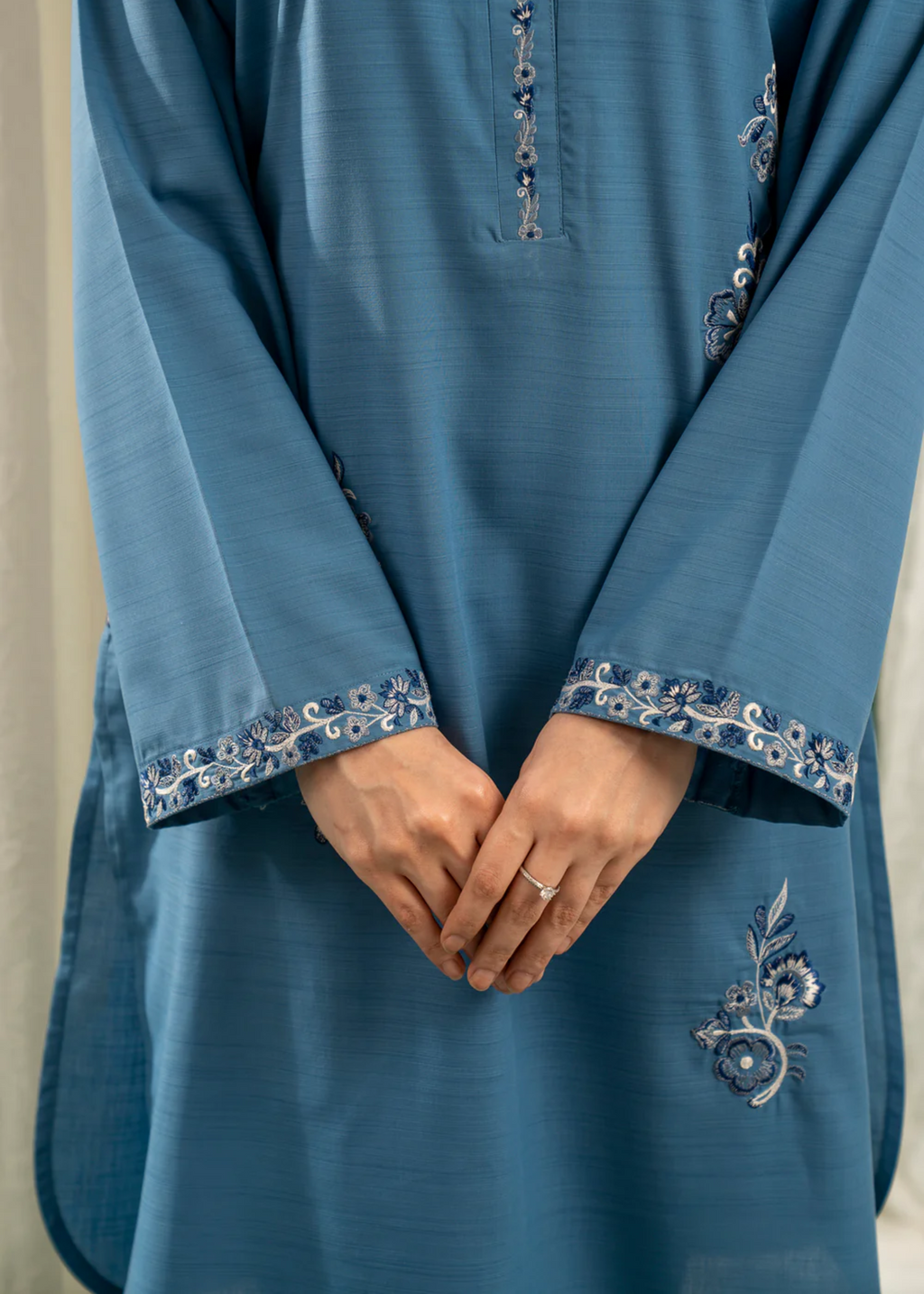 Zouj BLUE EMBROIDERED SET Women 2pcs