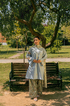 Urge Pret VALENTINA Women