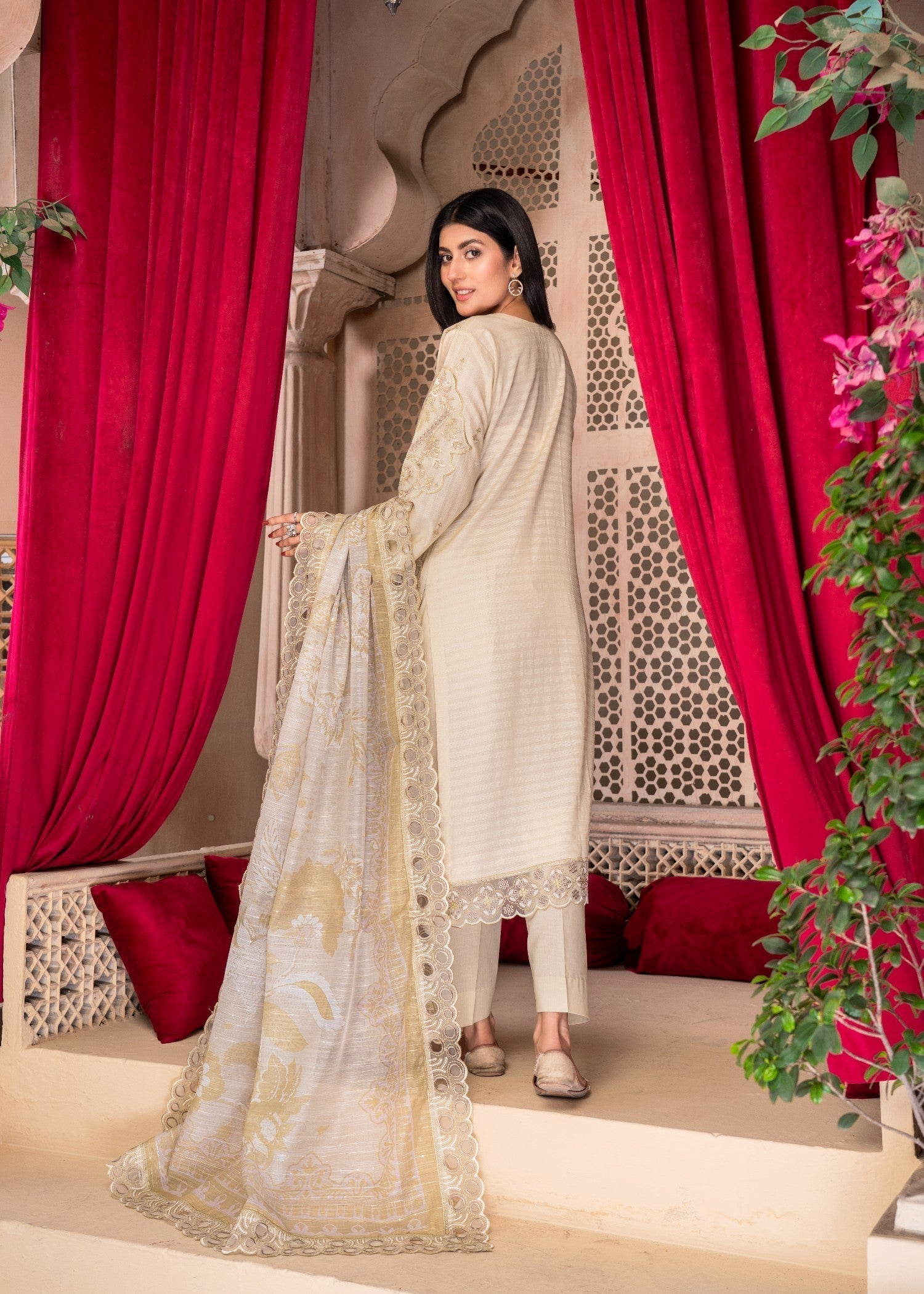 Mah-e-Rooh GB 2014 Women 3pcs