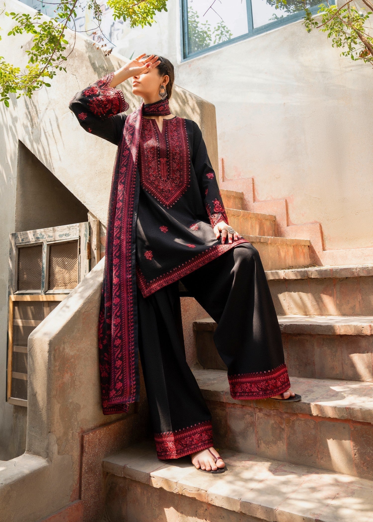 Casual Lite Cotton Emb Suit 04 Women 3pcs