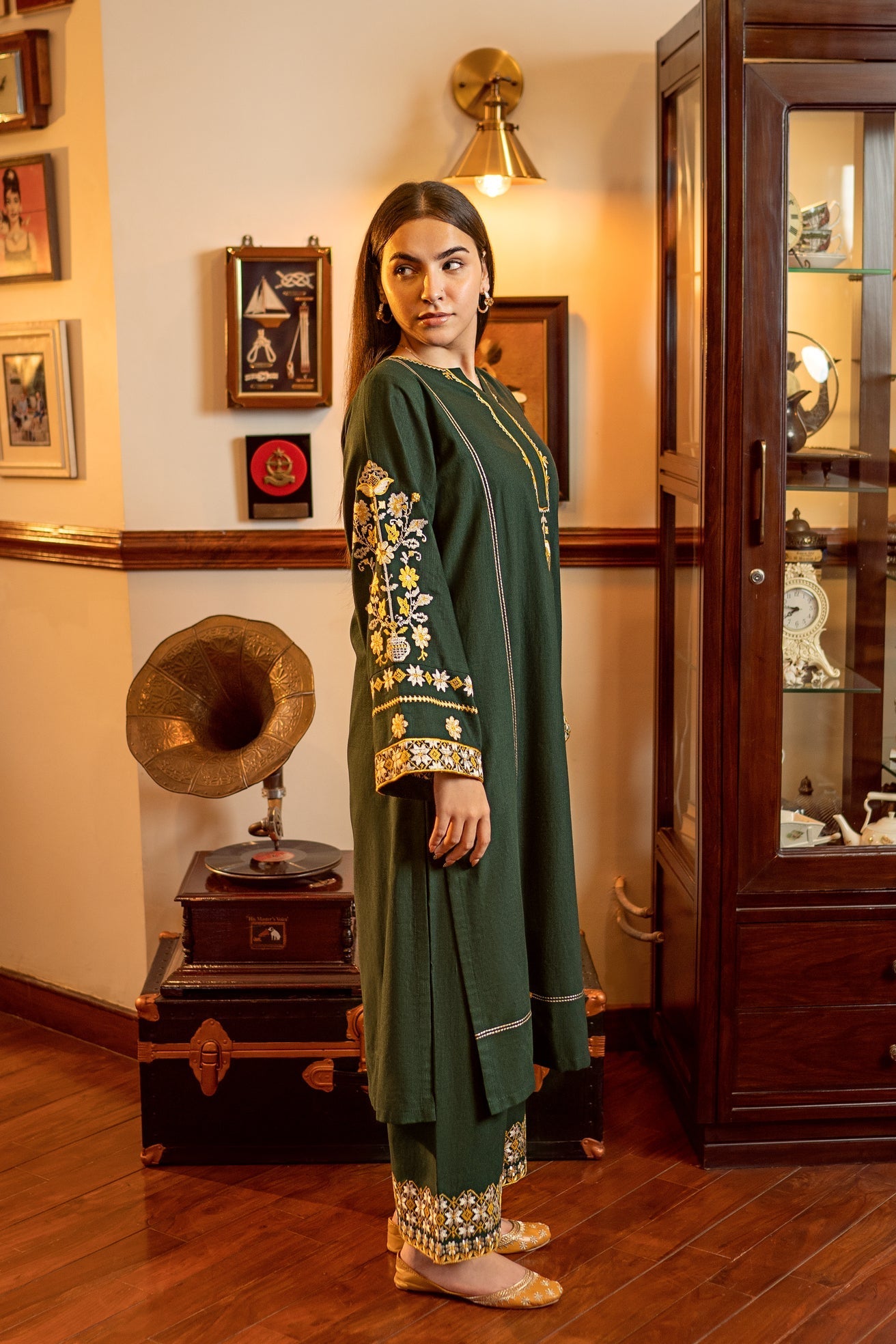 Urge Pret DHAGA Women 2pcs