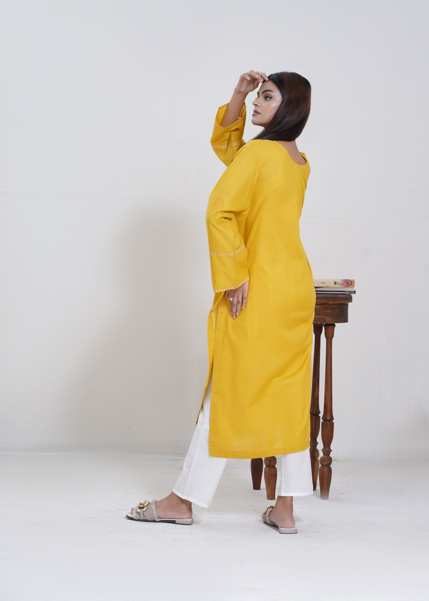 Rang & Birangi Aaina Asif Women 2pcs