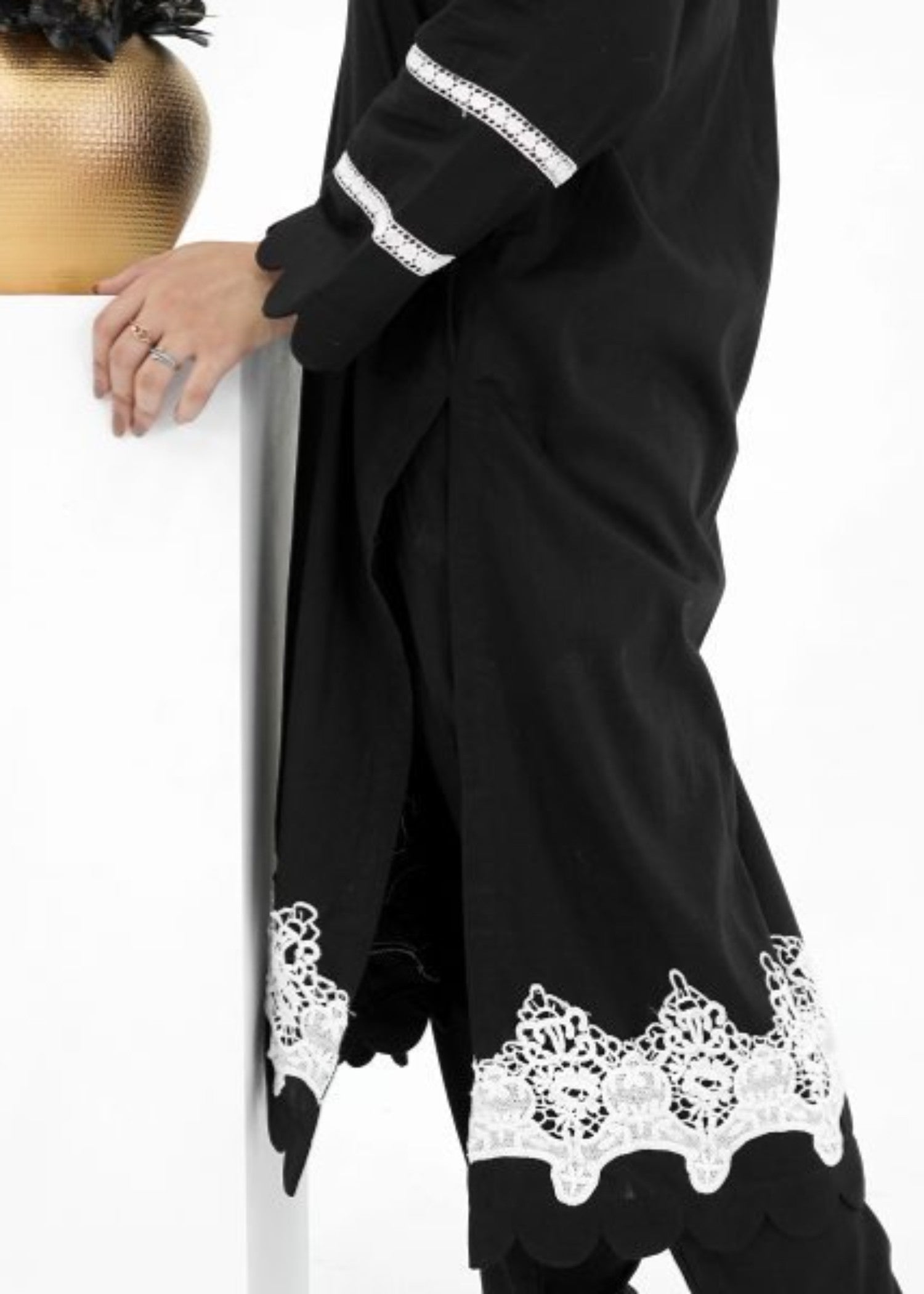 Pretbee Black Crochet Set with Pearl Buttons Women 2pcs