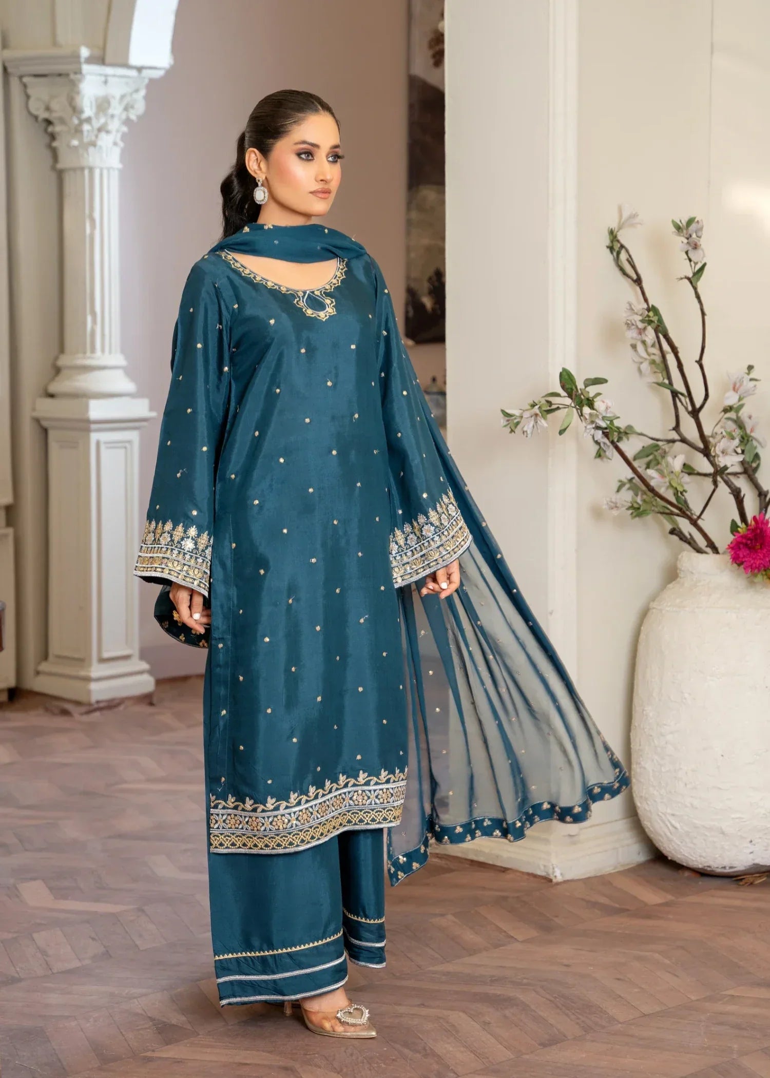 Akhrot Clothing ZINC BEAUTY Women 3pcs