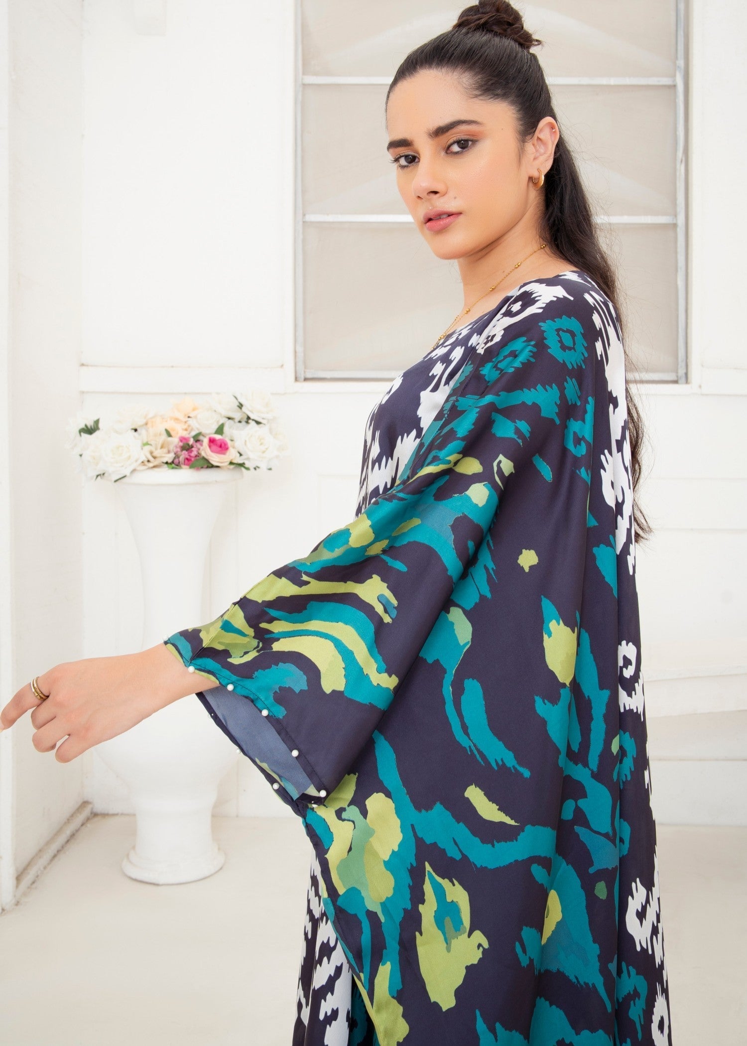 Tehreer Silk Kaftaan Women 1pcs
