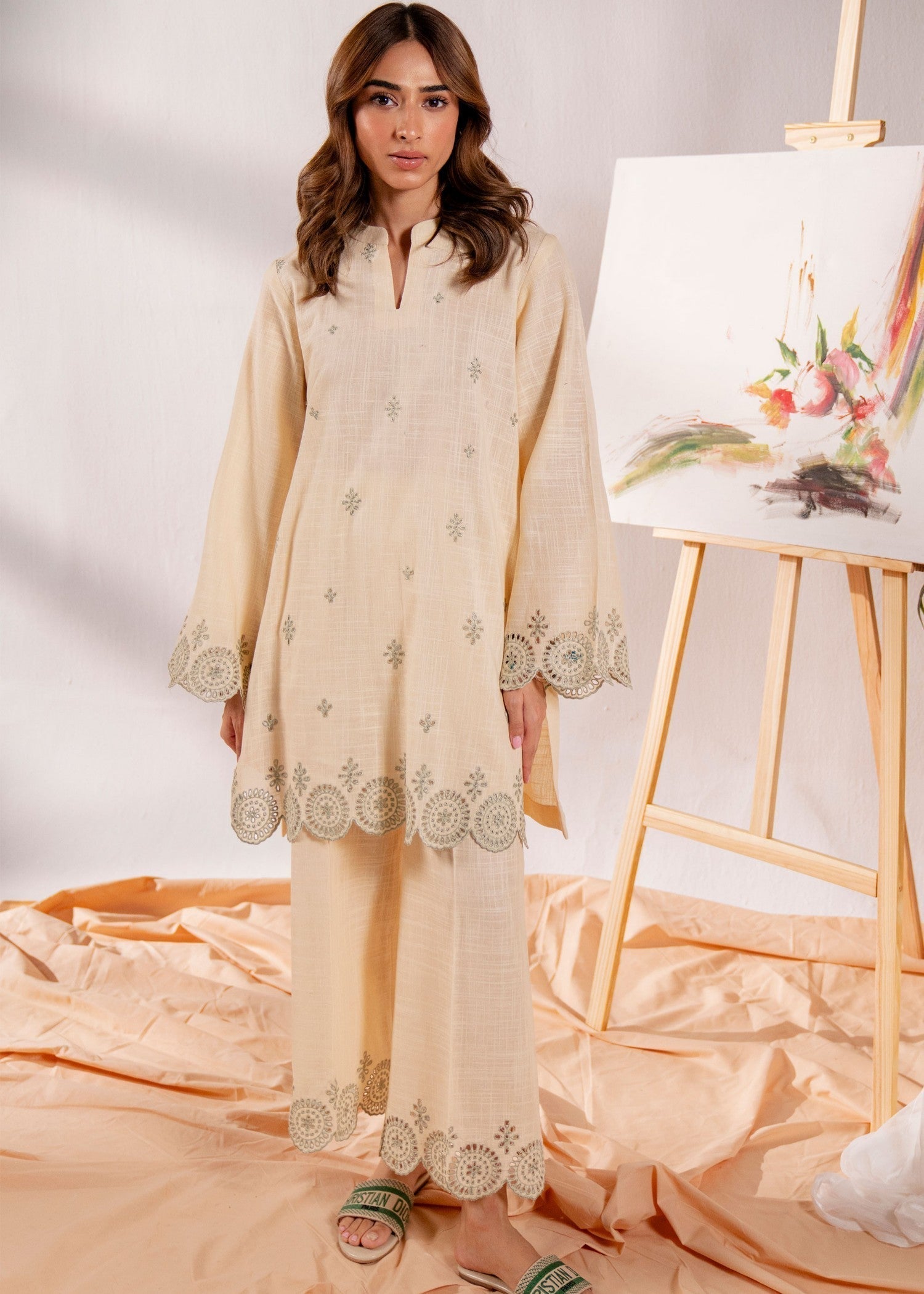 Kiara Ozan Embroidered Women 2pcs
