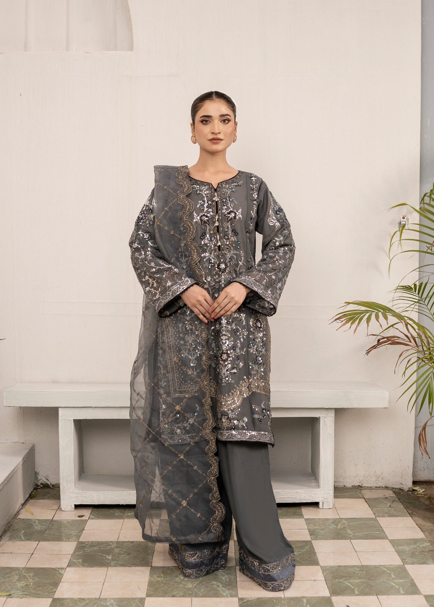 Pehnawa By Bin Akram’s Grey Grace Chiffon Women 3pcs