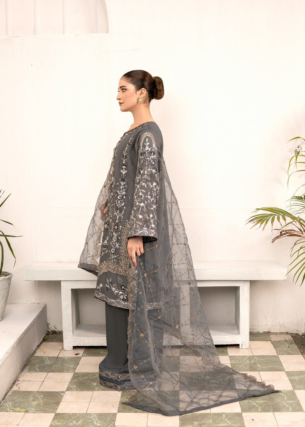 Pehnawa By Bin Akram’s Grey Grace Chiffon Women 3pcs