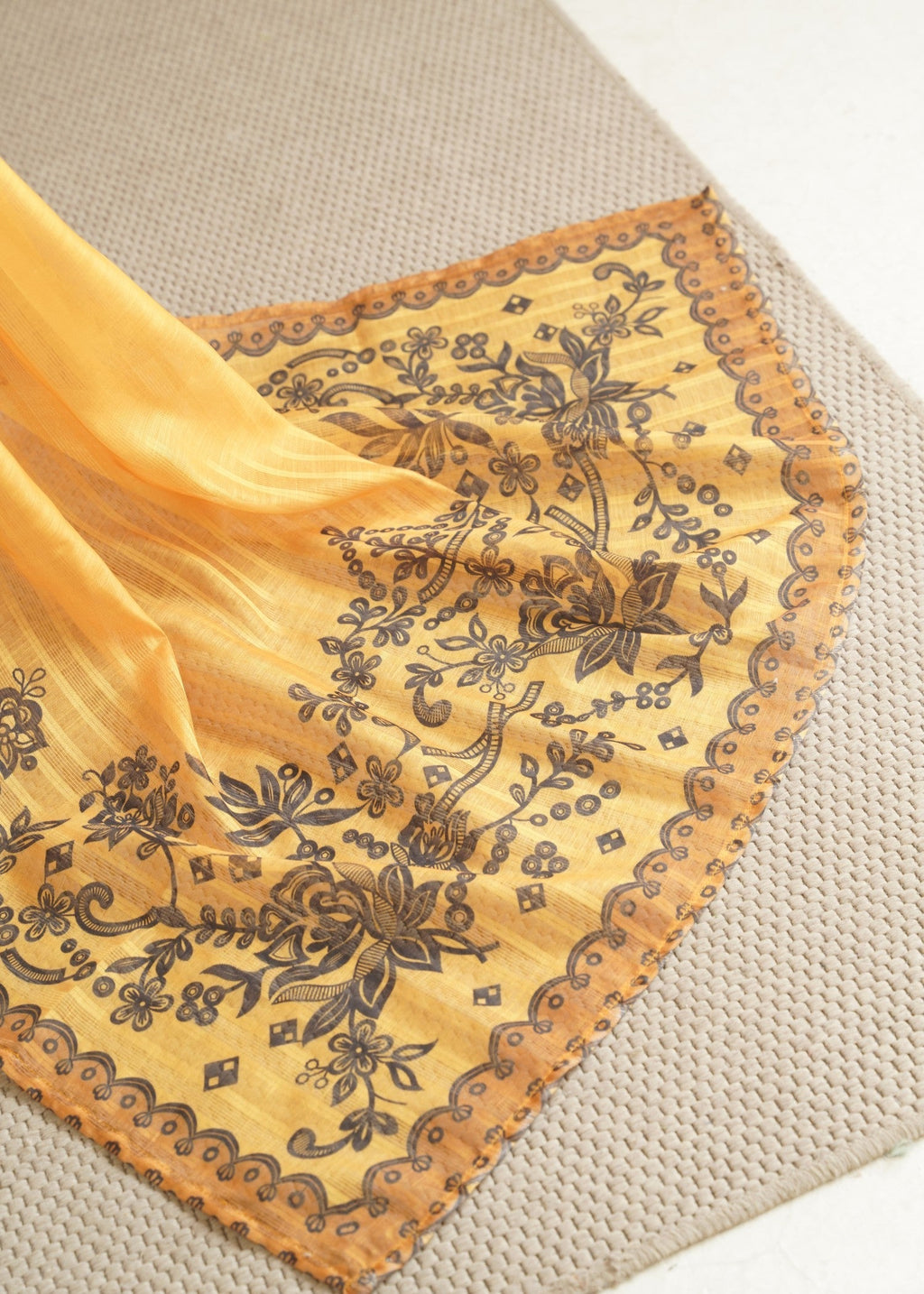 Hoorwani Jenny Mustard Women 3pcs