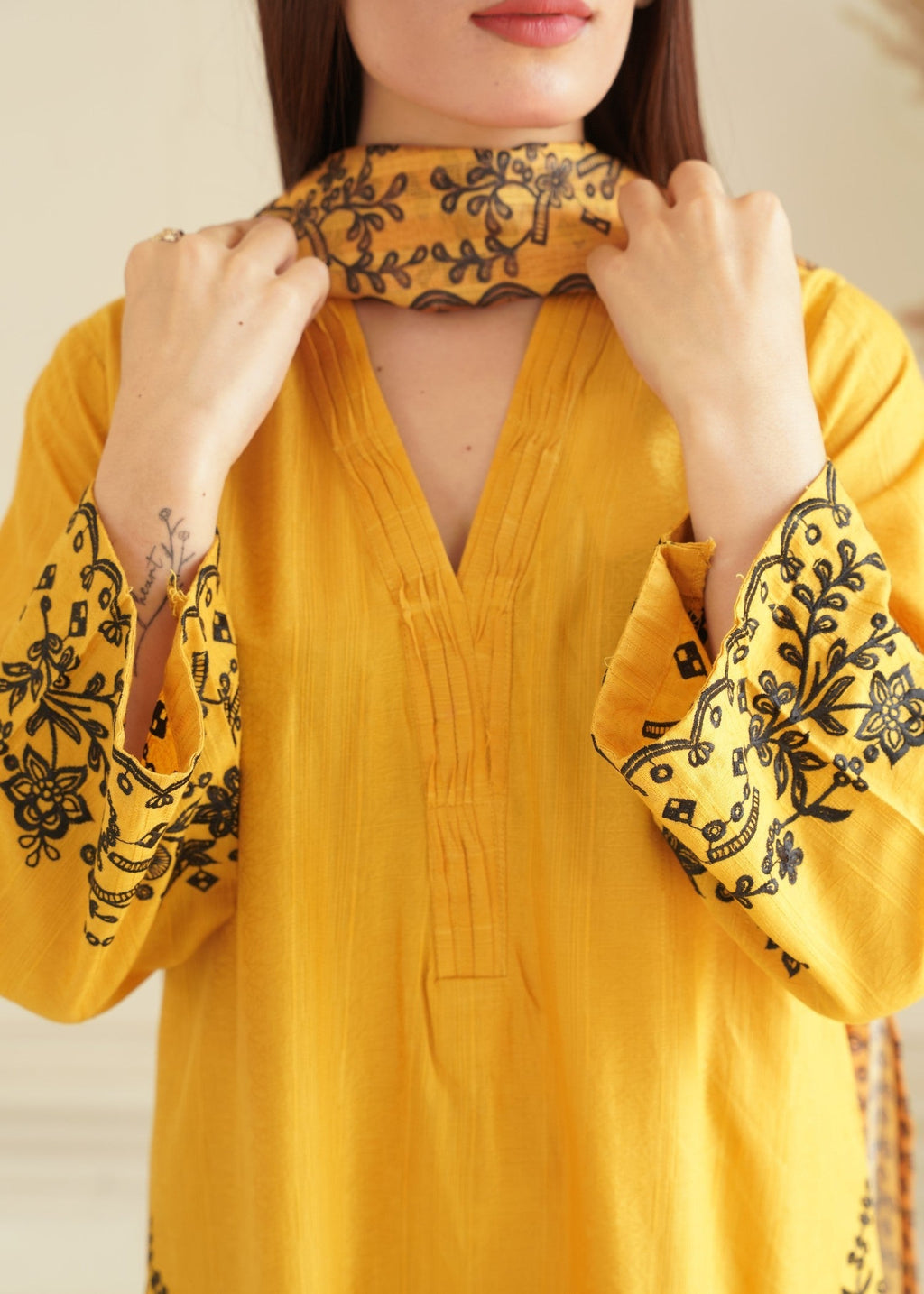 Hoorwani Jenny Mustard Women 3pcs