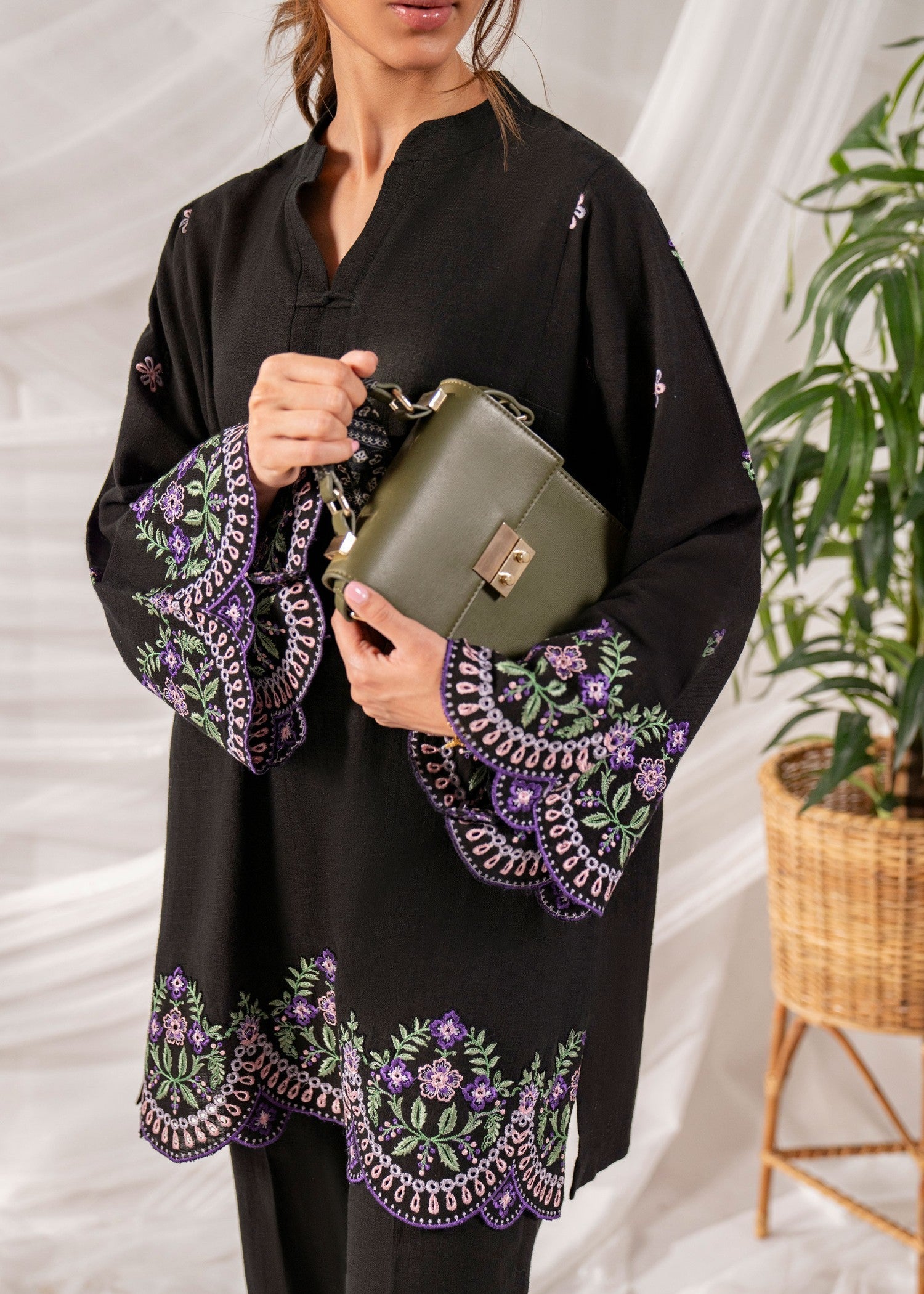 Kiara Aria Embroidered Cotton Women 2pcs