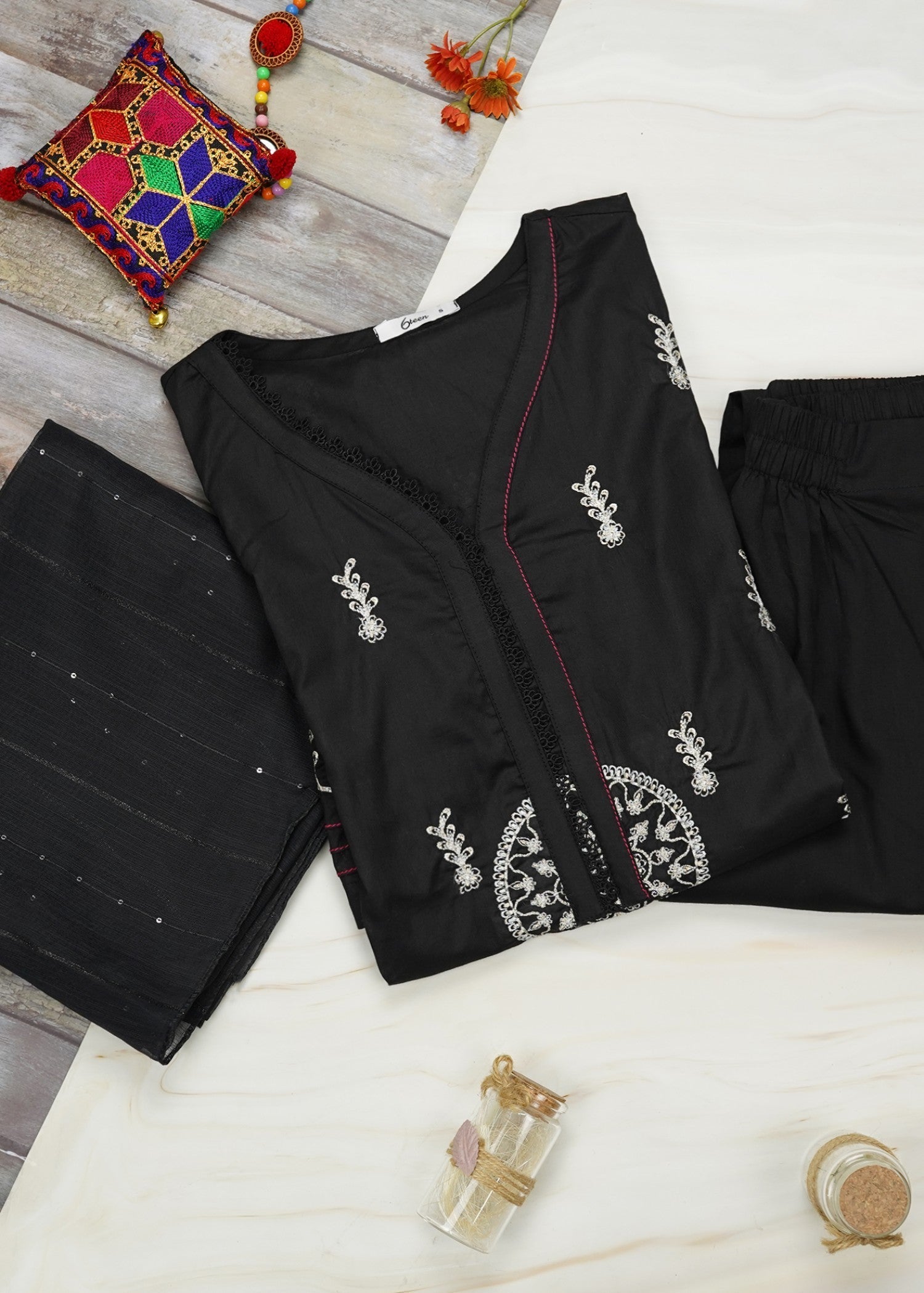 6teen S52 BLACK SILVER EMBROIDERED Women 3pcs