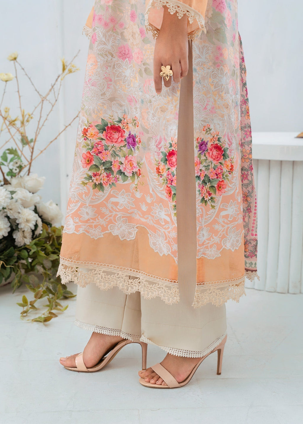 Chandan Nagri Ornee Women 3pcs