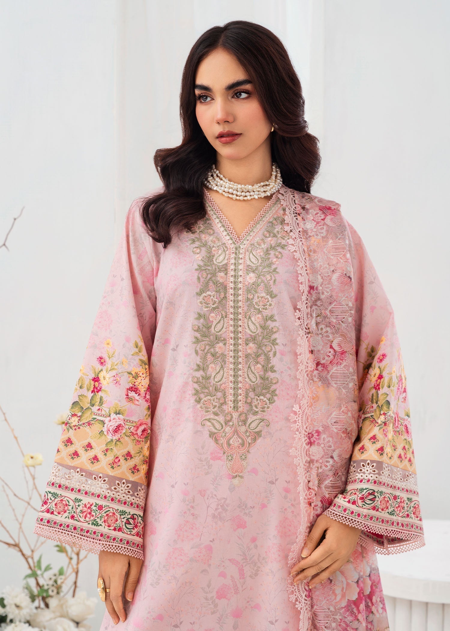 Chandan Nagri Vayda Women 3pcs