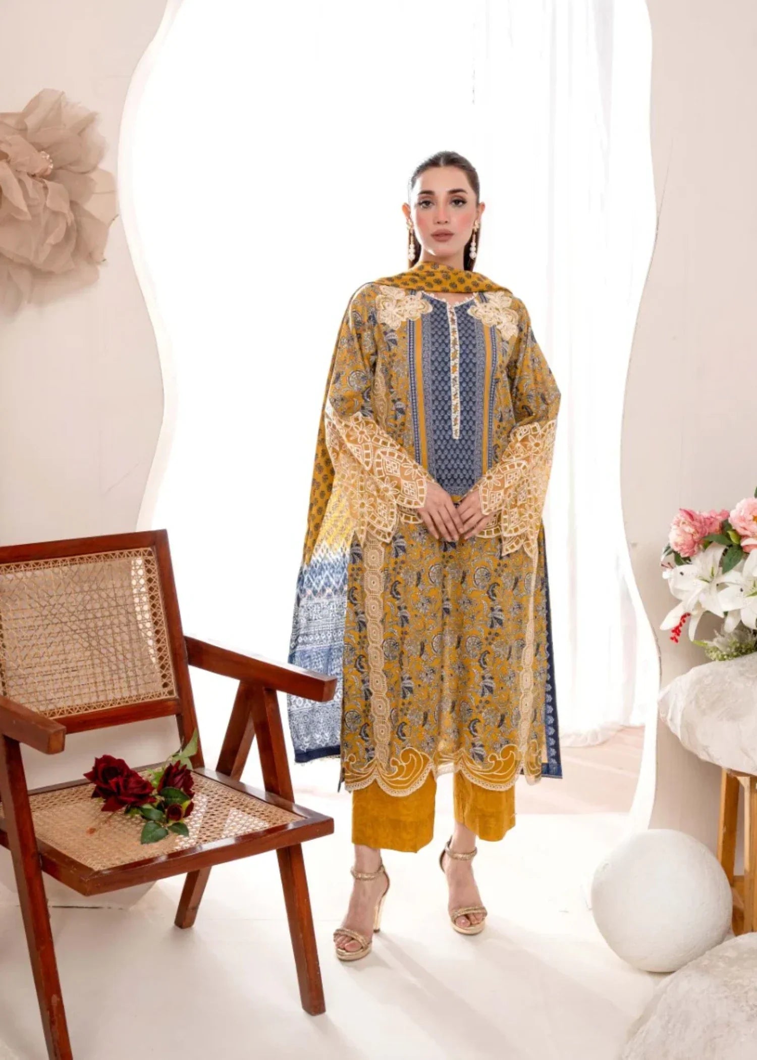Humna & Momina EMBROIDERED PRINTED LAWN SUIT (Beeswax) Women 3pcs