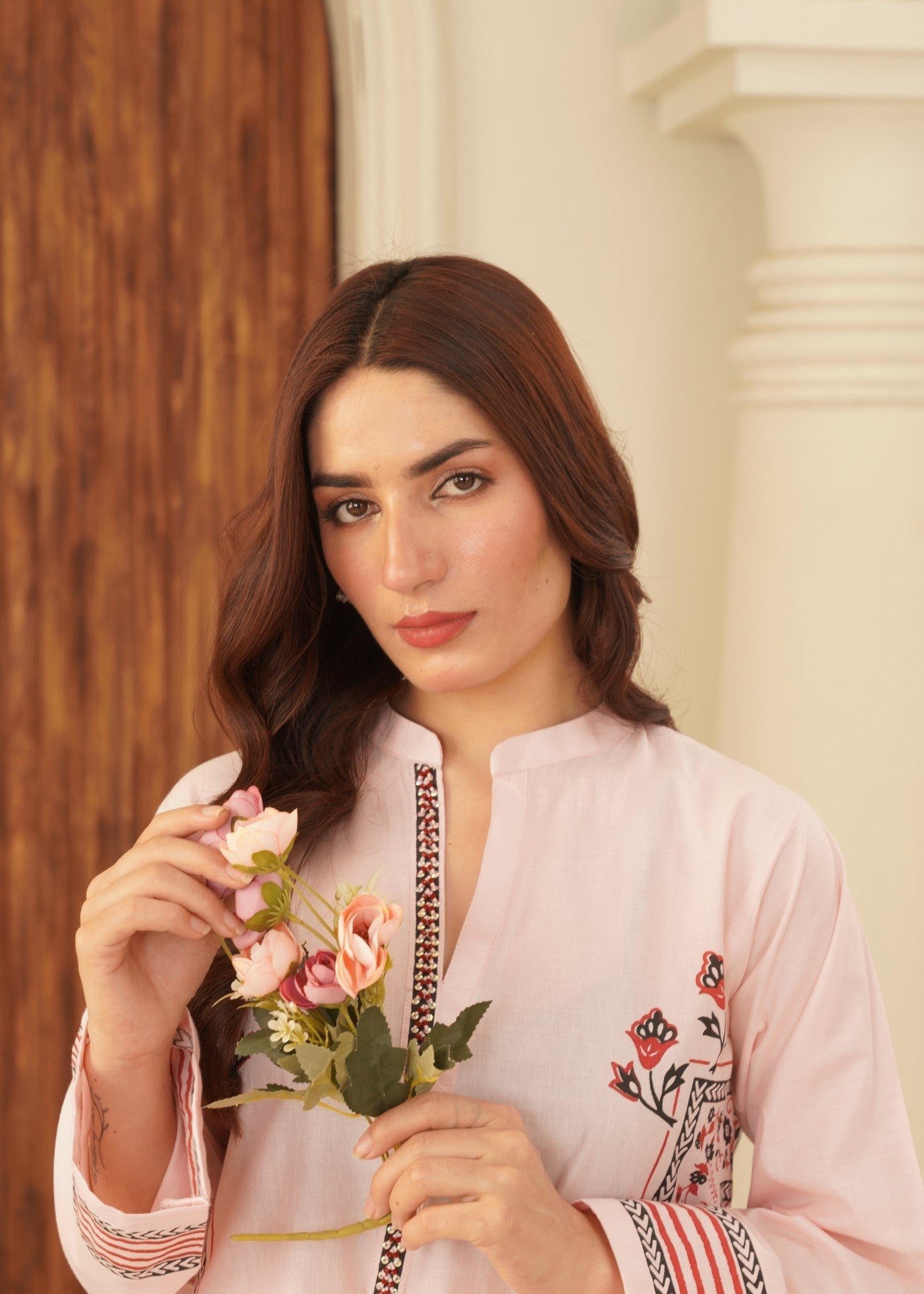 Hoorwani Jeem Pink Women 2pcs