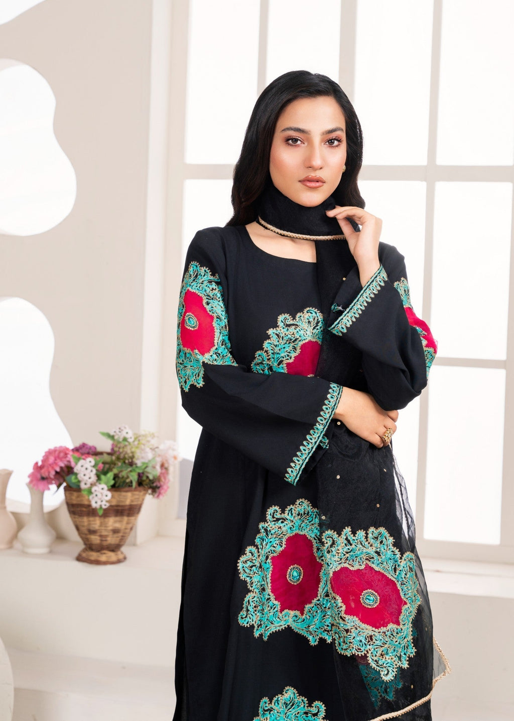 Noah Officials Black Onyx Boski Suit Women 3pcs