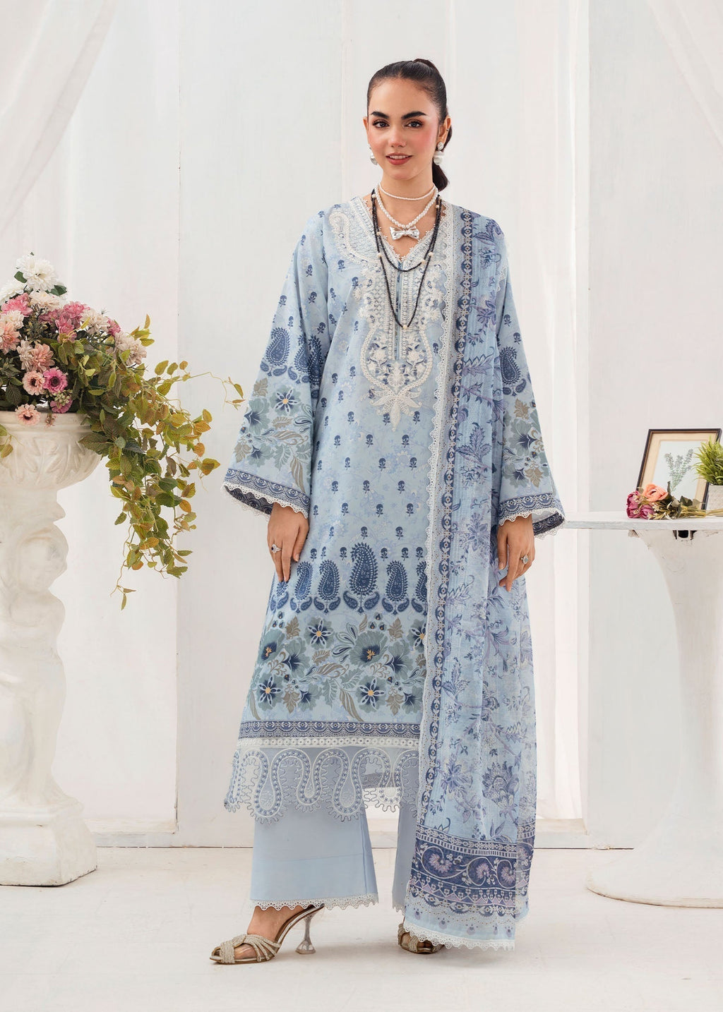 Chandan Nagri Solea Women 3pcs