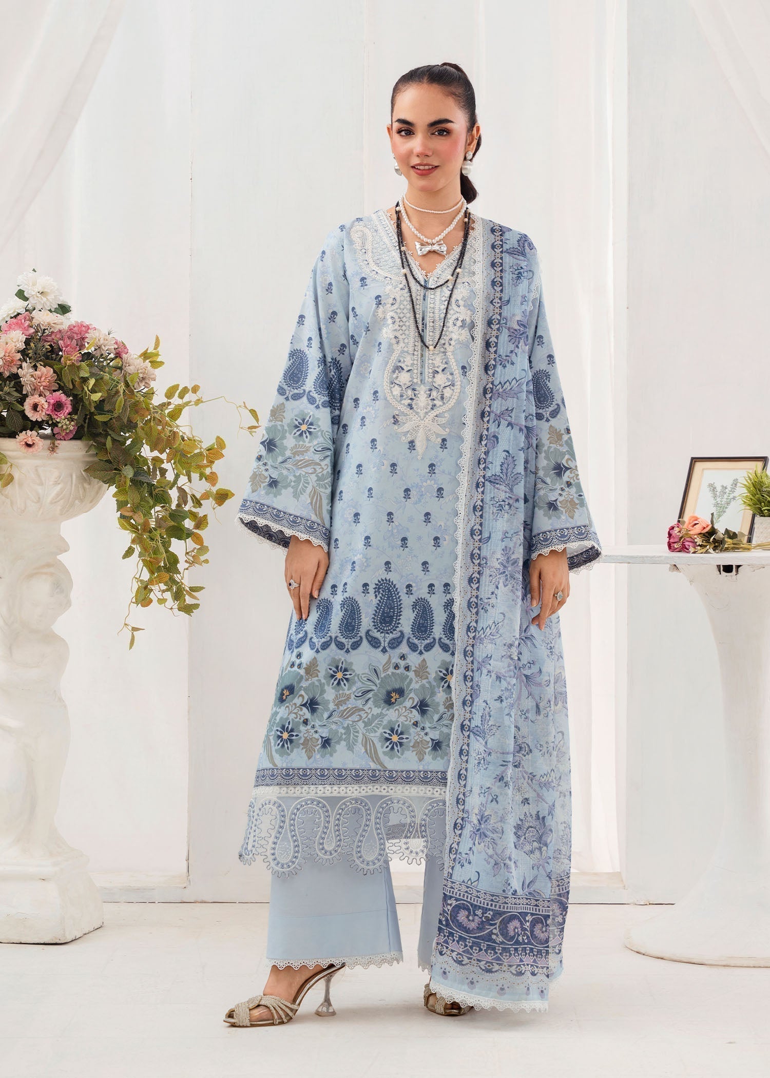 Chandan Nagri Solea Women 3pcs