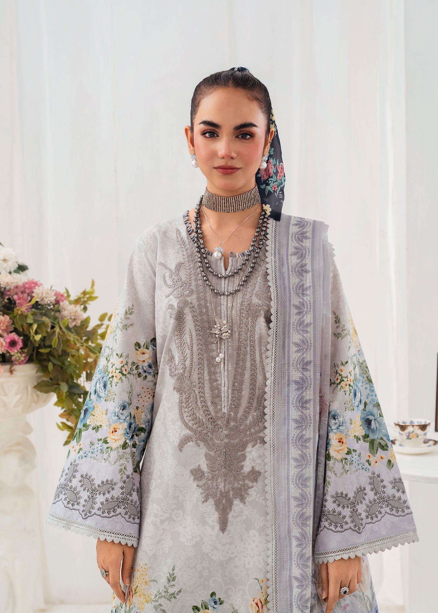 Chandan Nagri Elysee Women 3pcs
