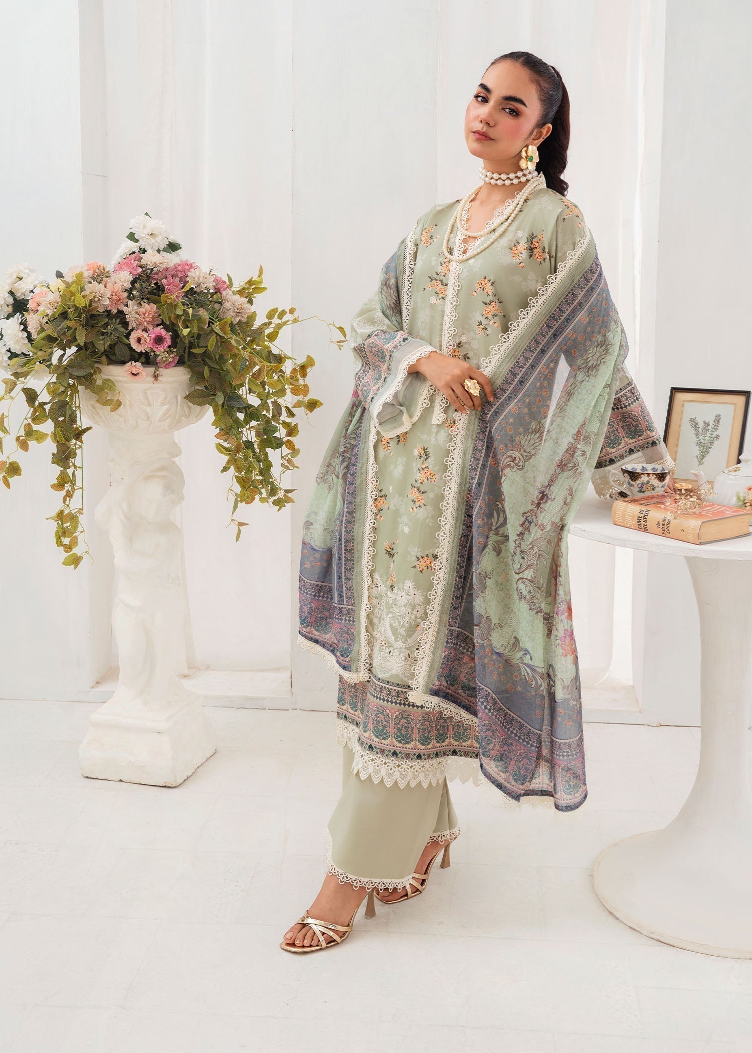 Chandan Nagri Zania_ Women 3pcs