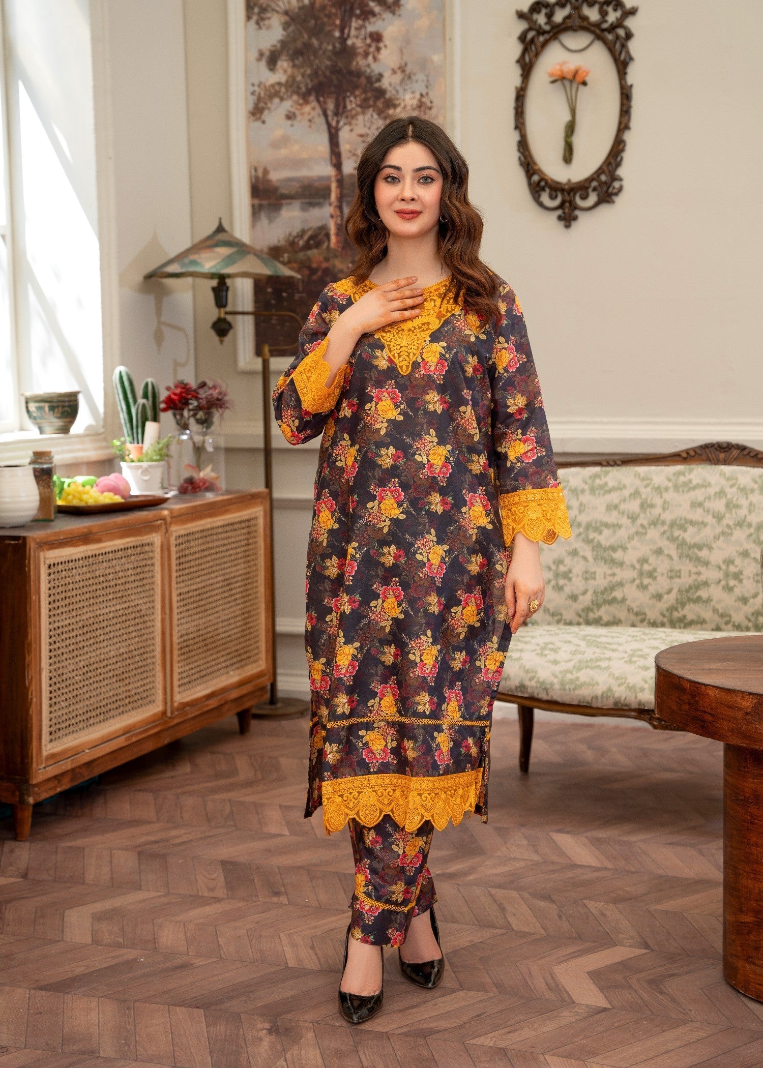 Zeenat & Zoha SUNEHRI Women 2pcs